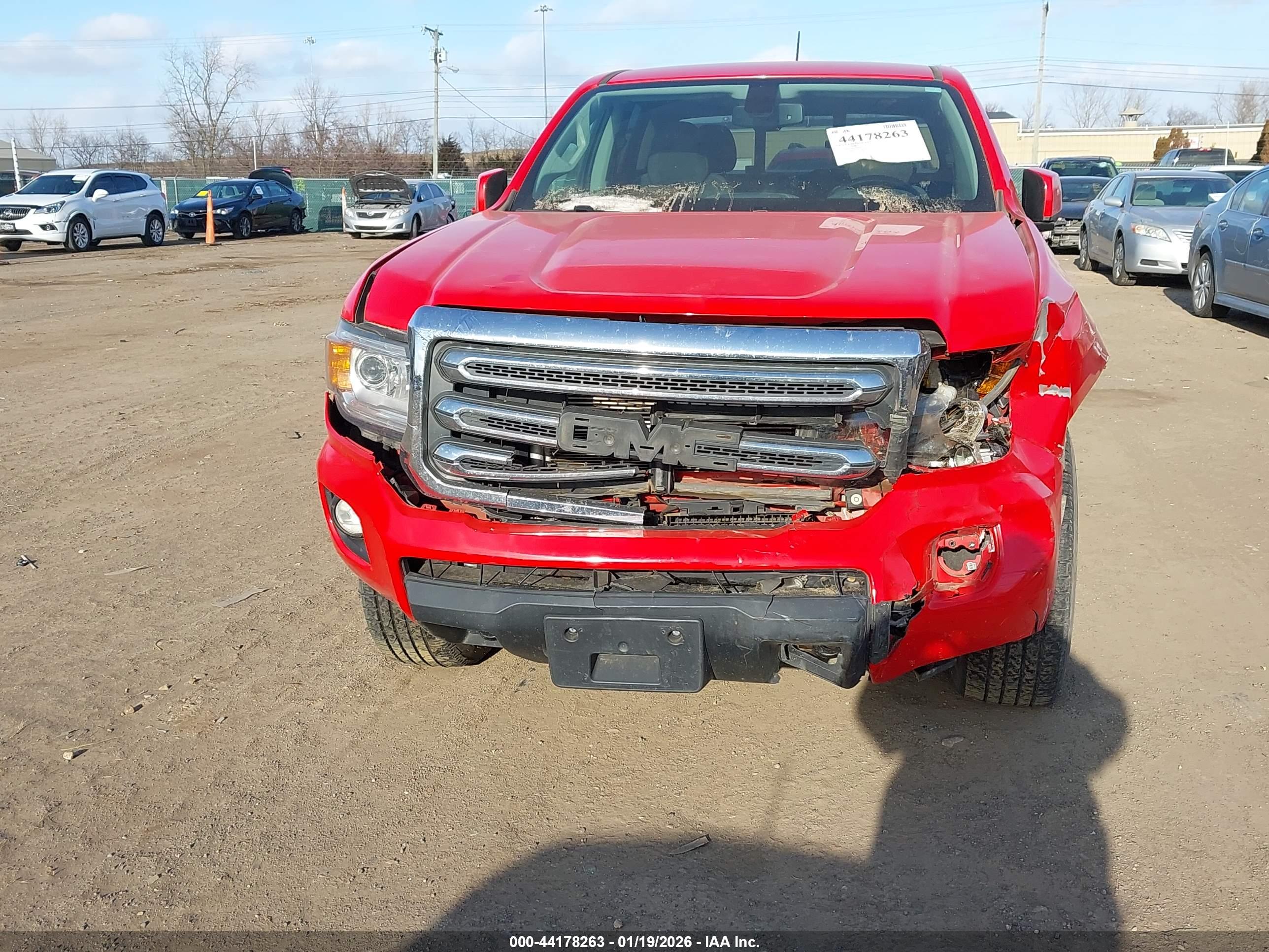 GMC CANYON image 6