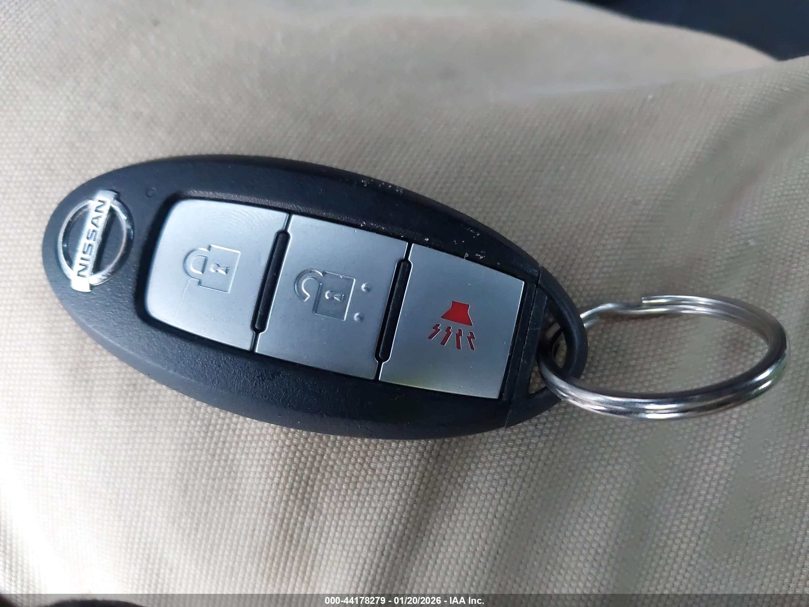 NISSAN KICKS image 11