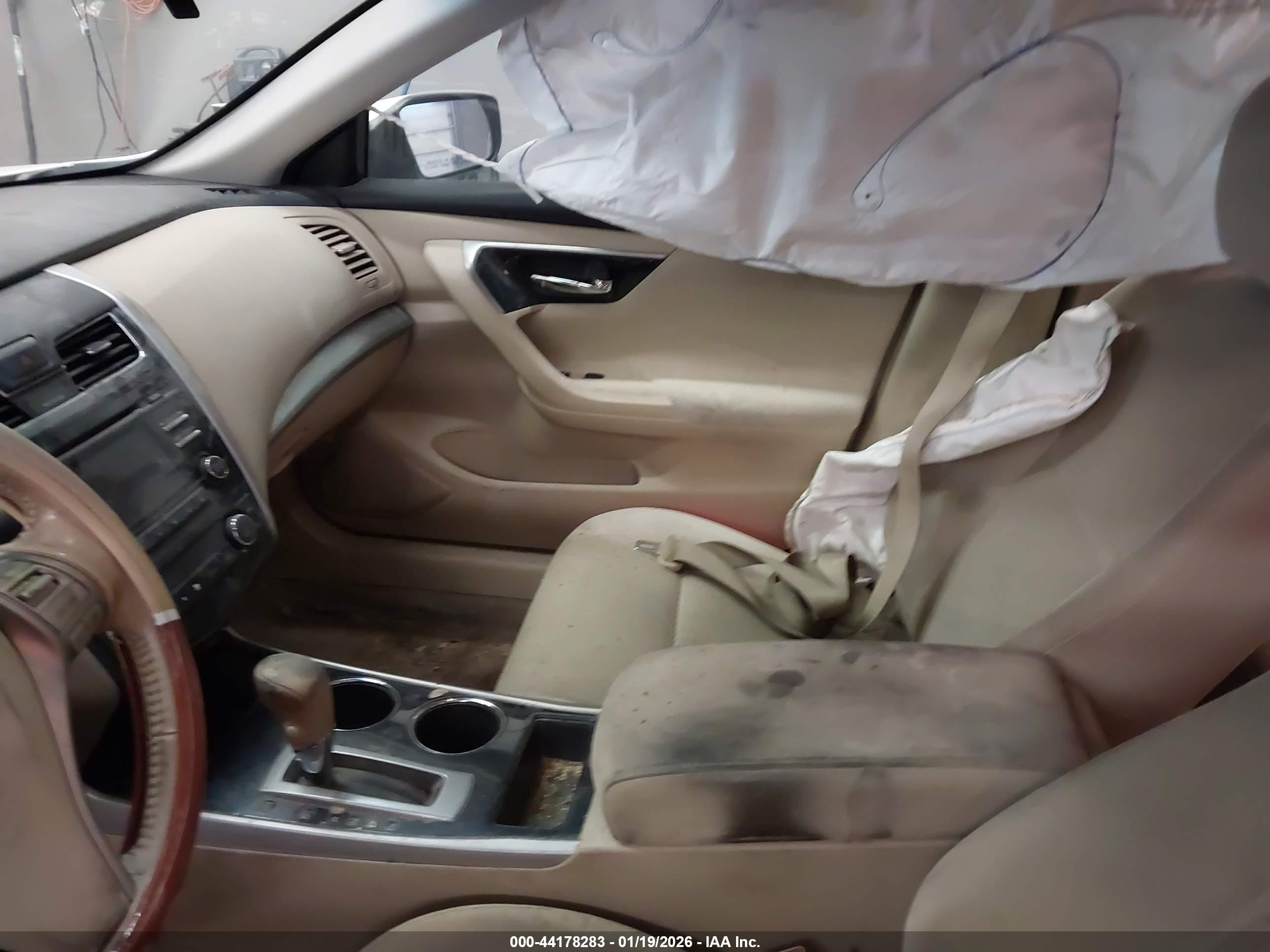 NISSAN ALTIMA image 5