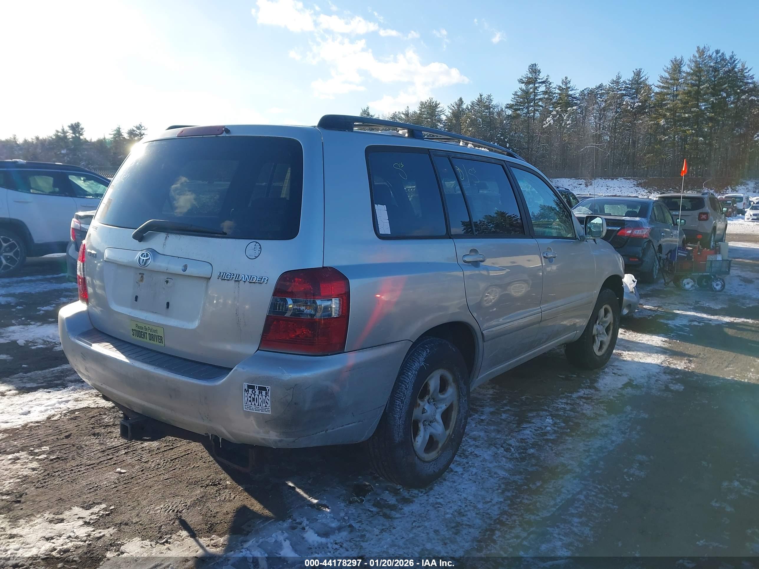 TOYOTA HIGHLANDER image 4