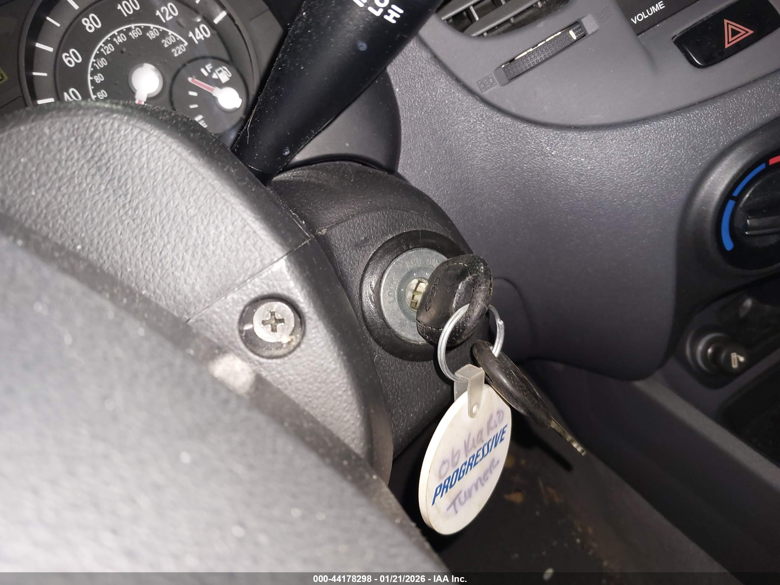 KIA RIO image 11