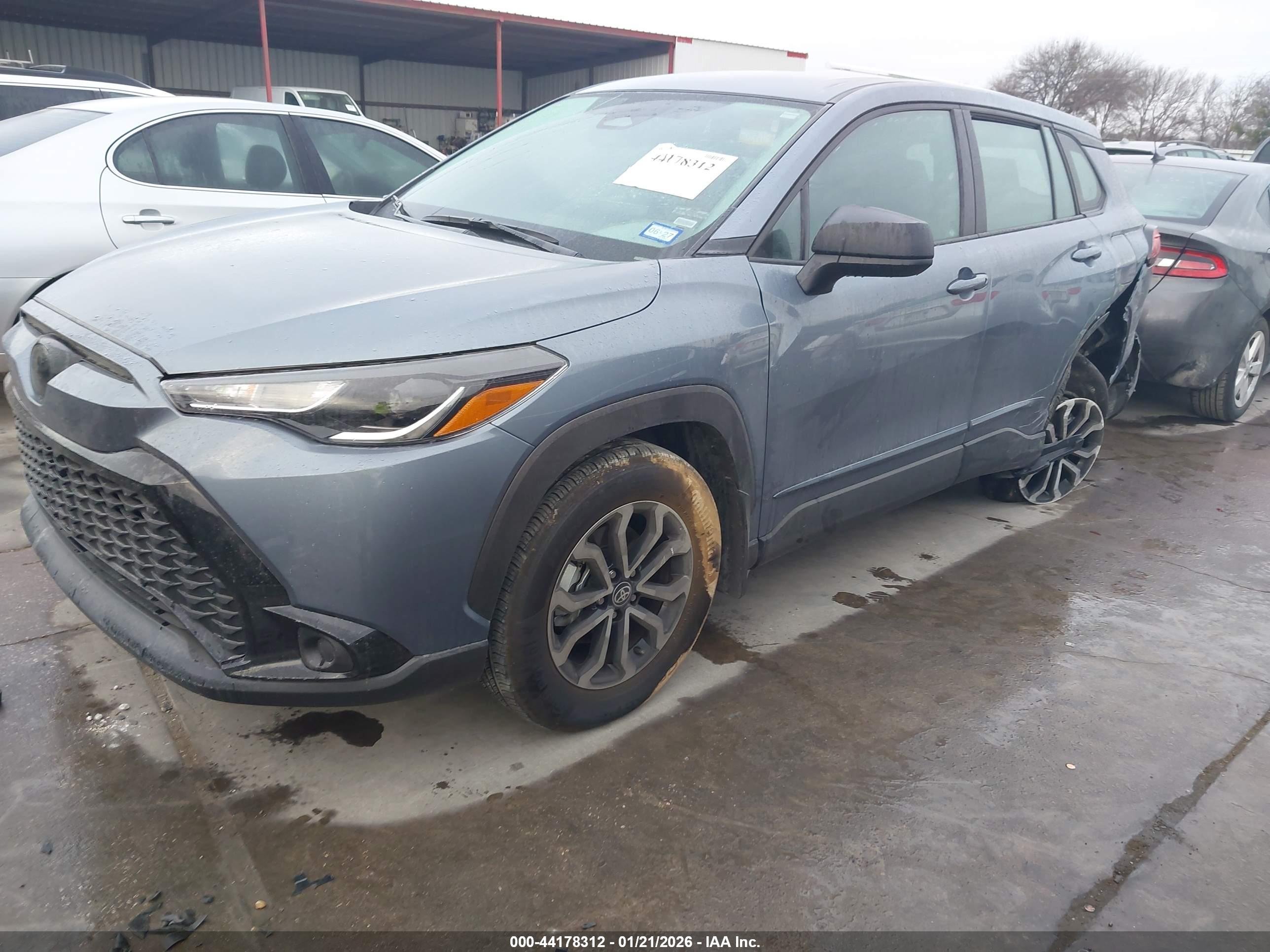 TOYOTA COROLLA image 2