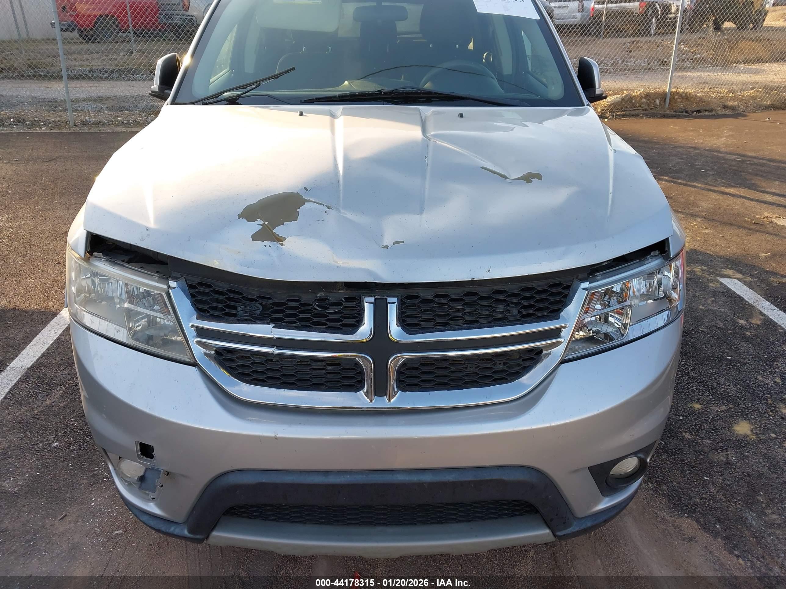 DODGE JOURNEY image 6
