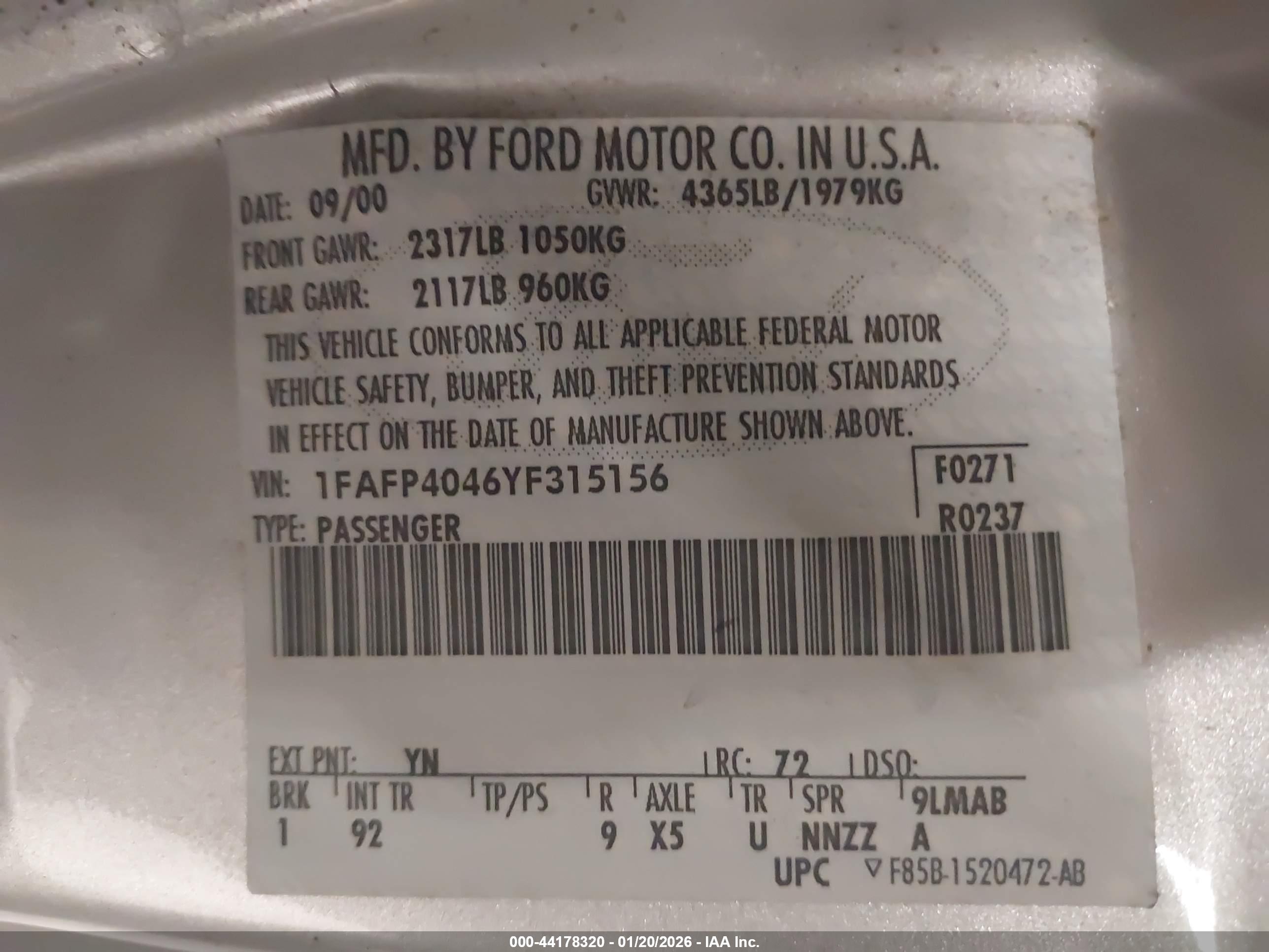 FORD MUSTANG image 9