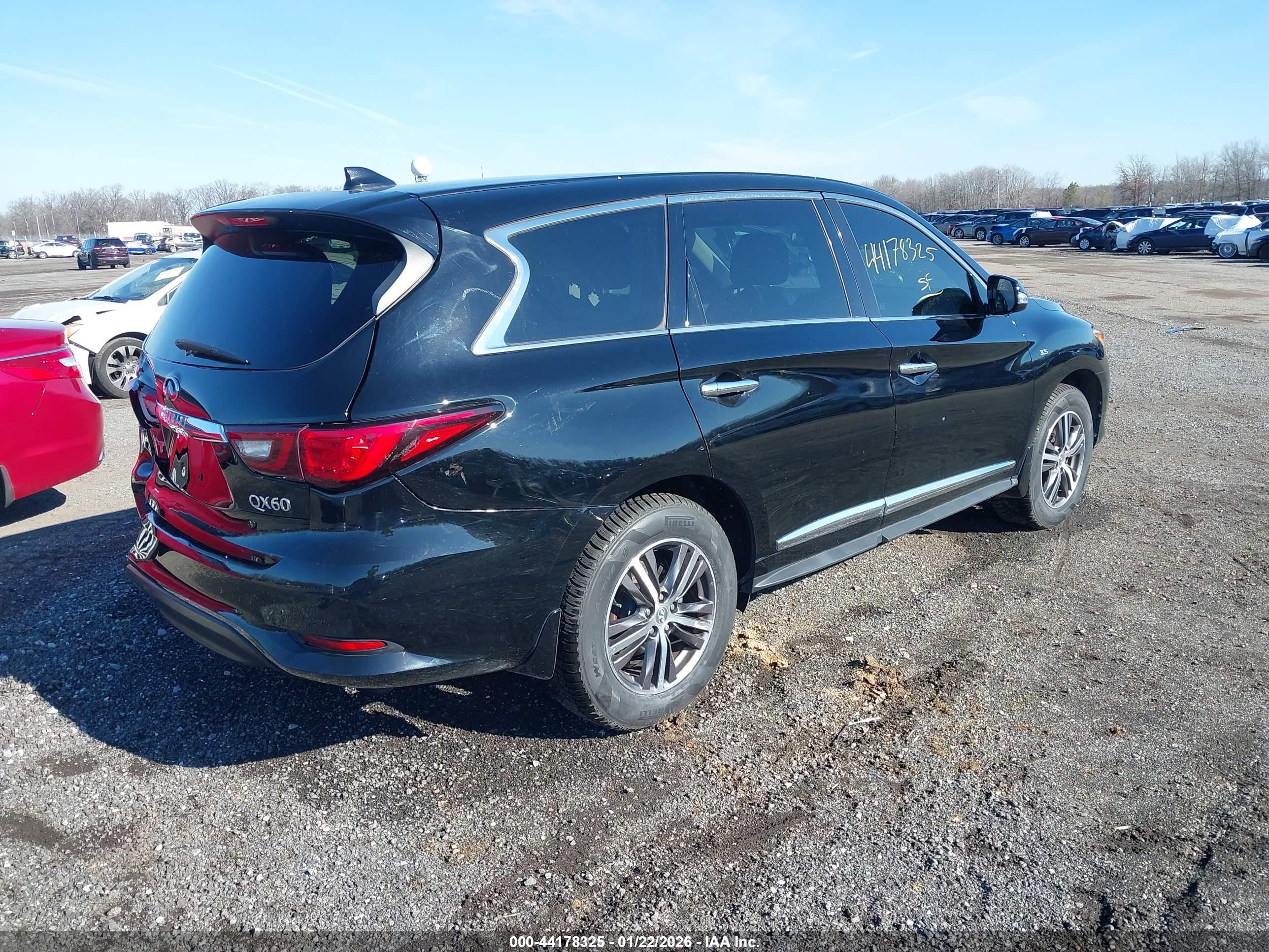INFINITI QX60 image 4
