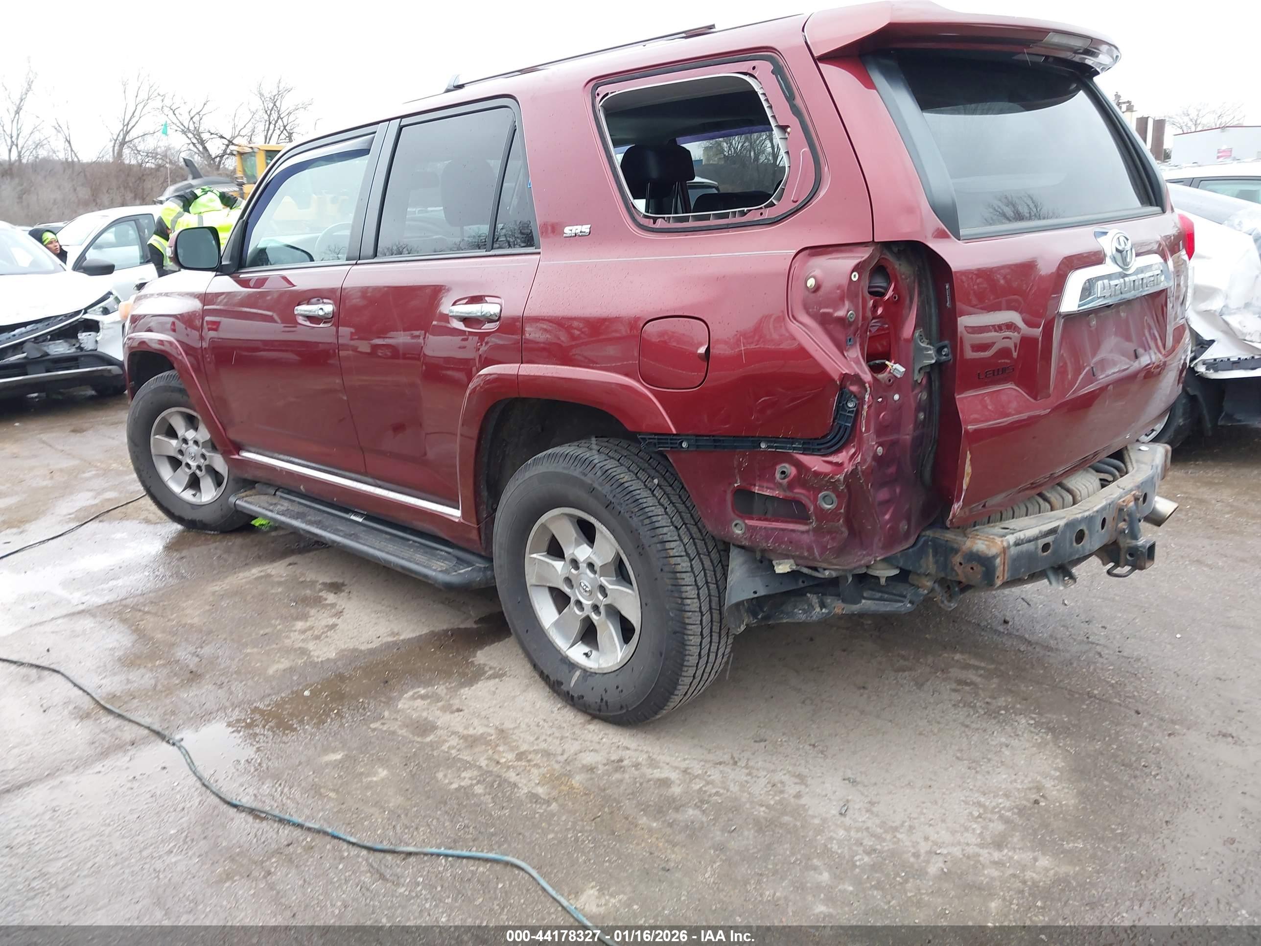 TOYOTA 4RUNNER image 3