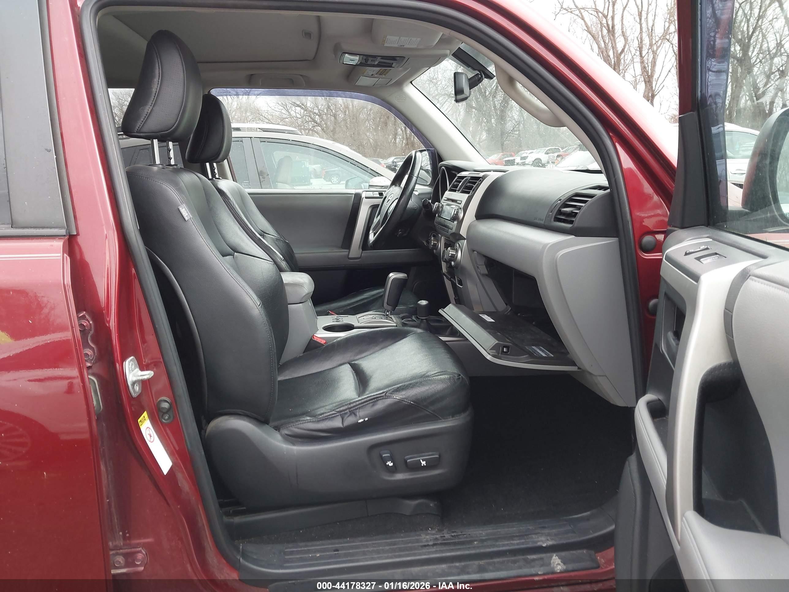 TOYOTA 4RUNNER image 5