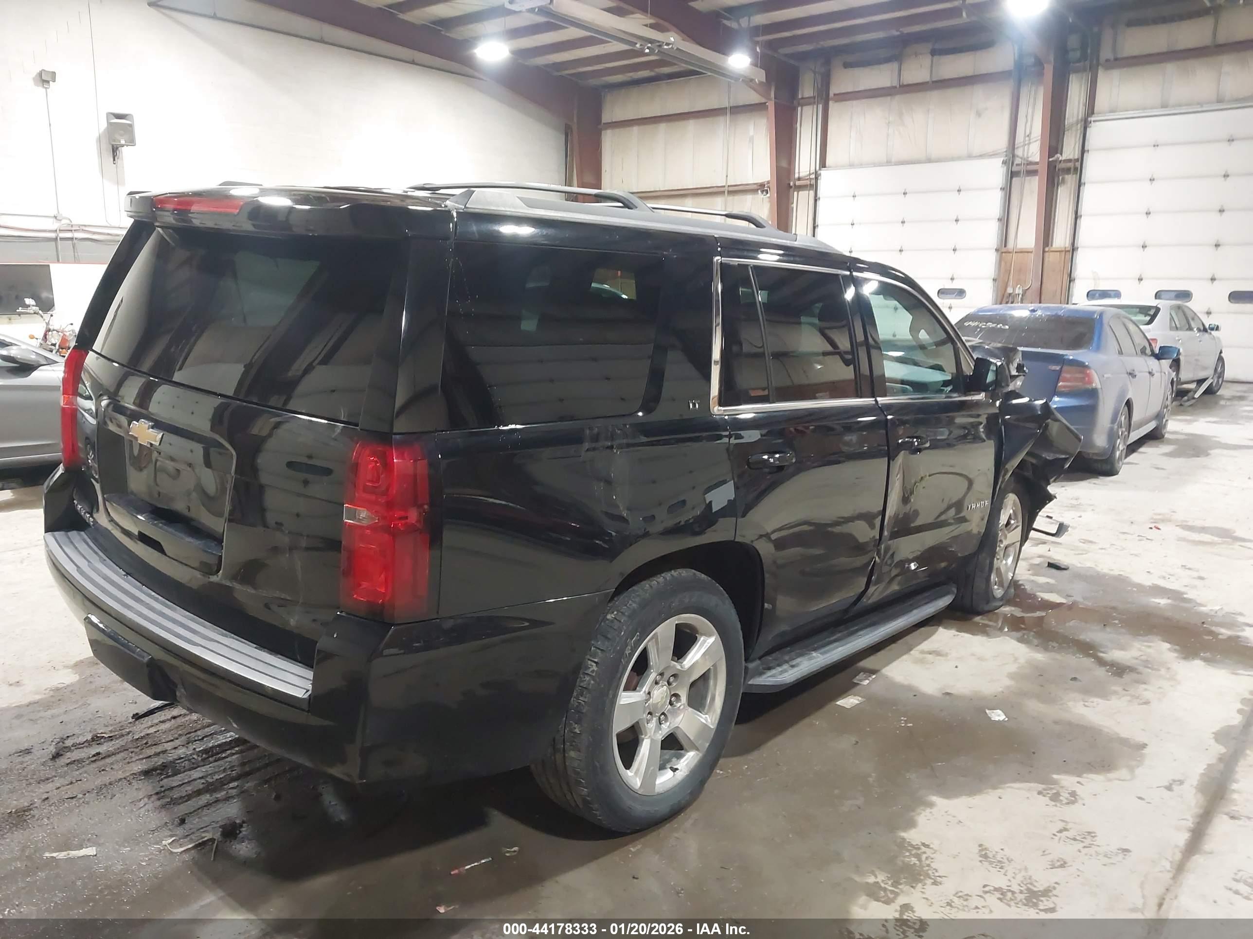 CHEVROLET TAHOE image 4