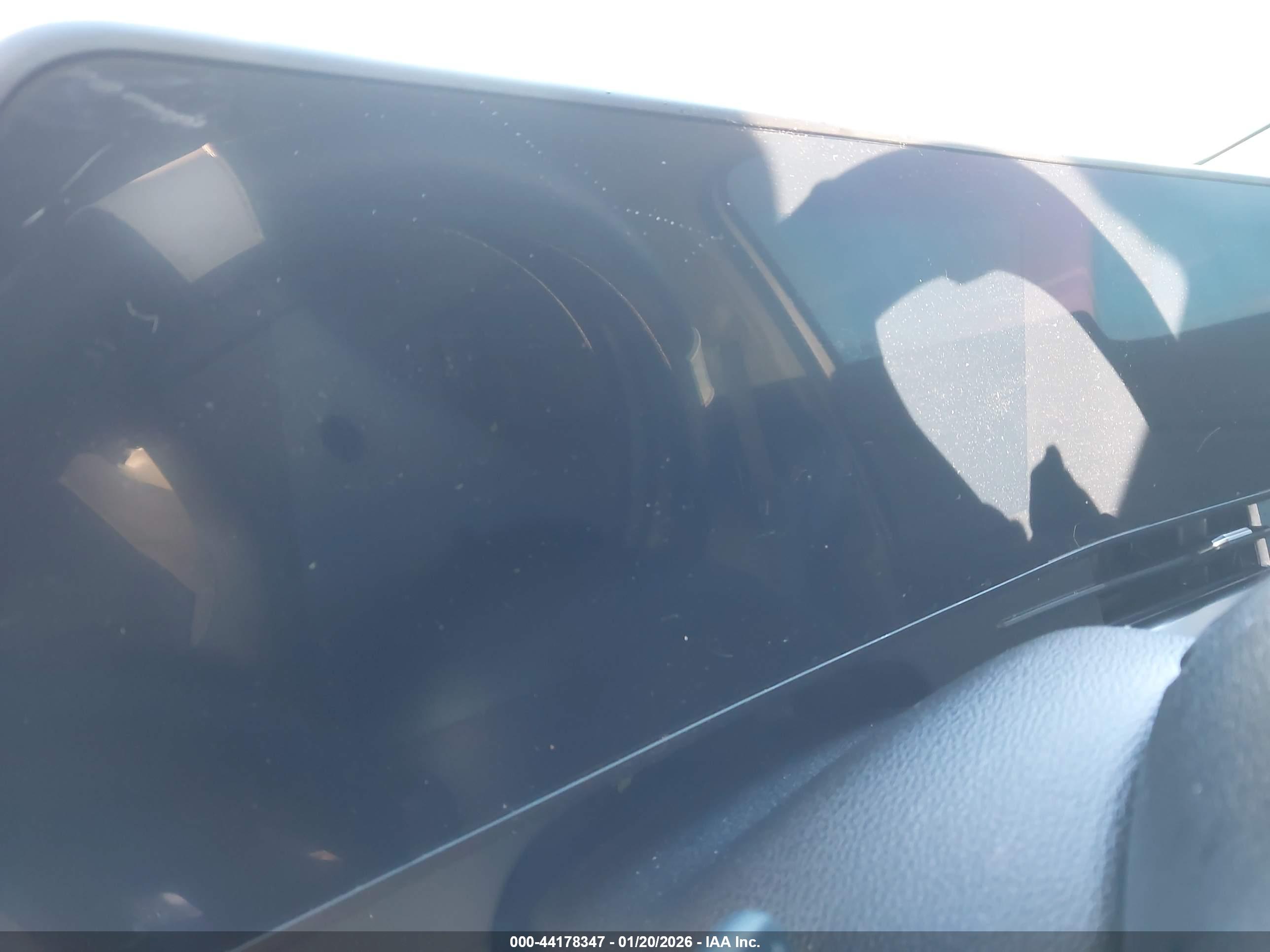 KIA SPORTAGE image 7