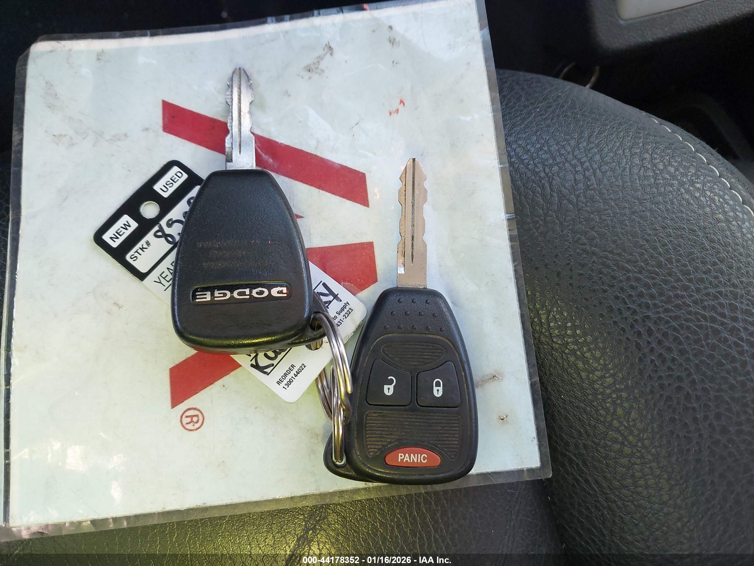 DODGE CALIBER image 11