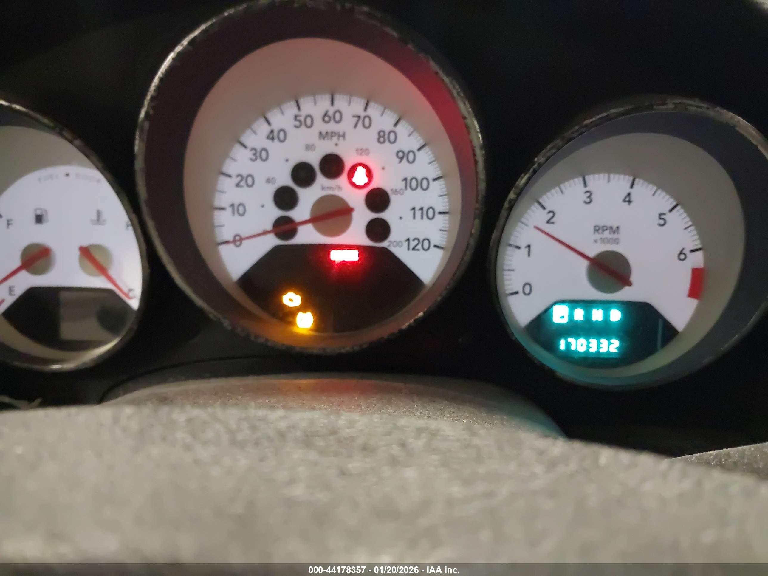 DODGE CALIBER image 7