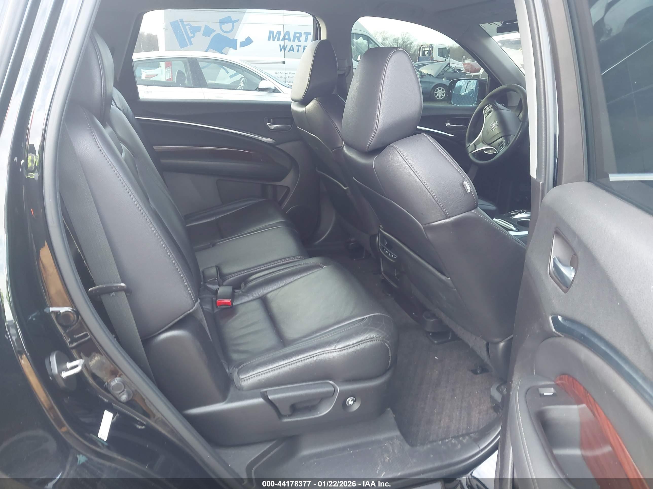 ACURA MDX image 8