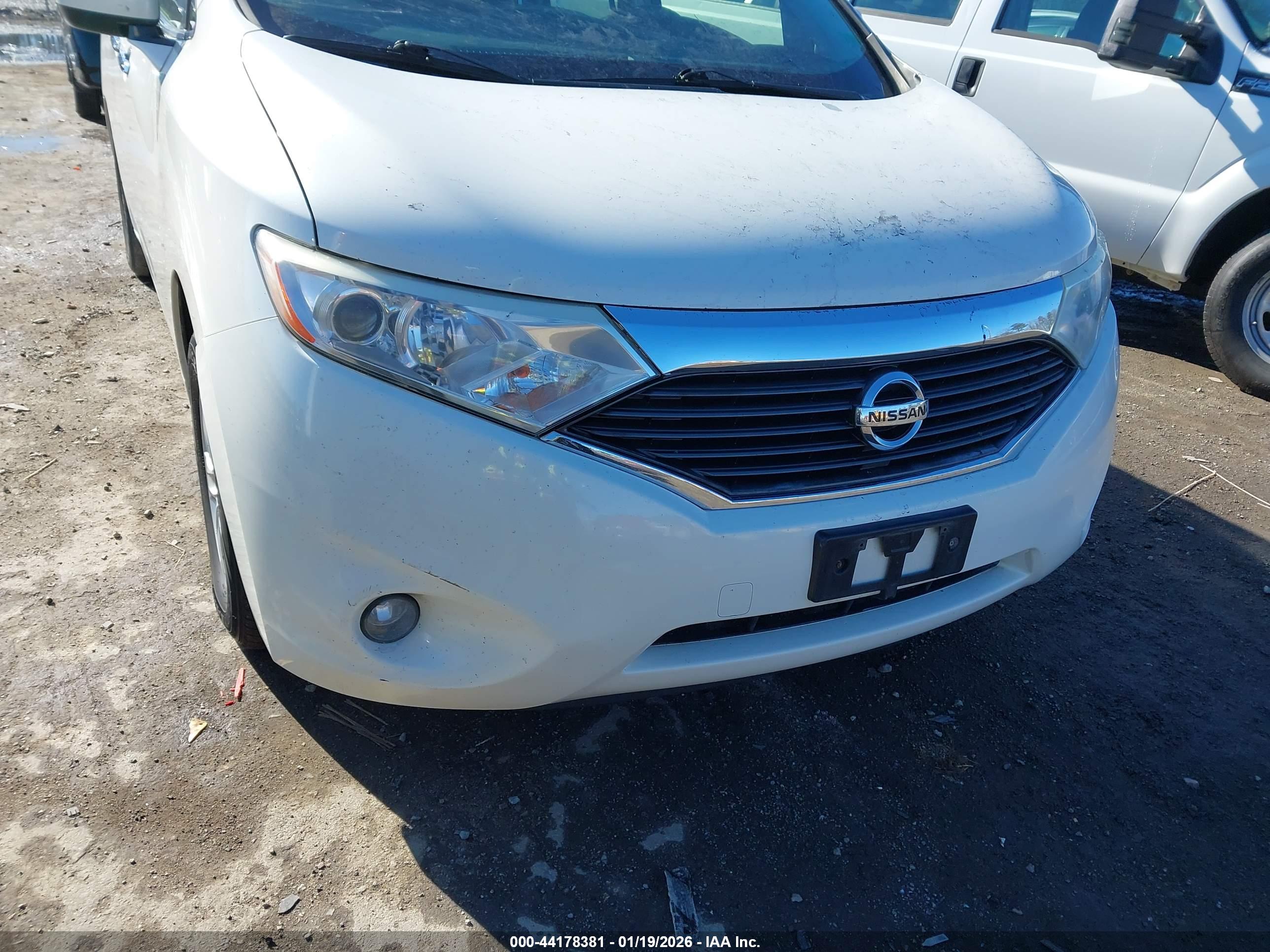NISSAN QUEST image 6
