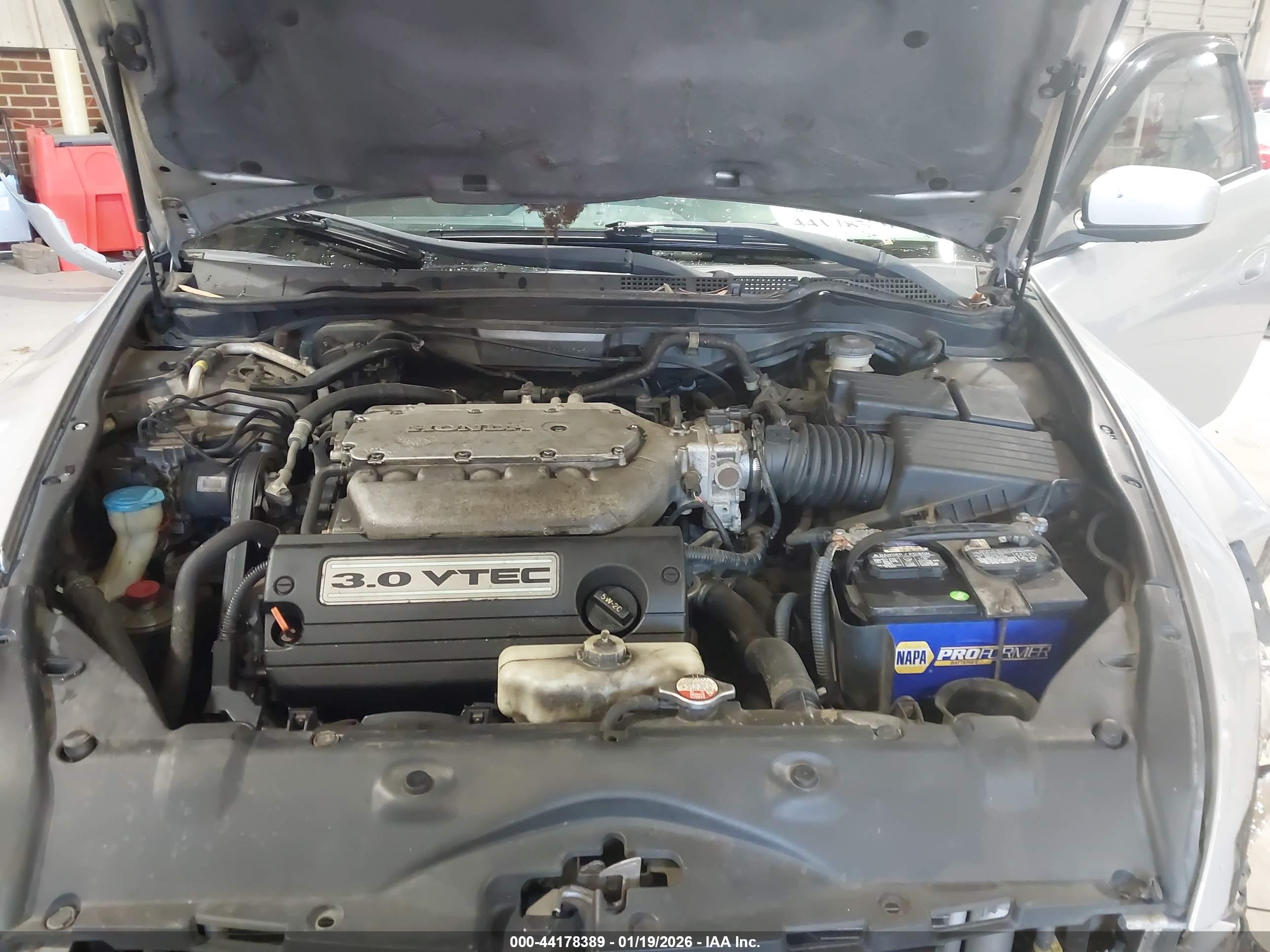 HONDA ACCORD image 10