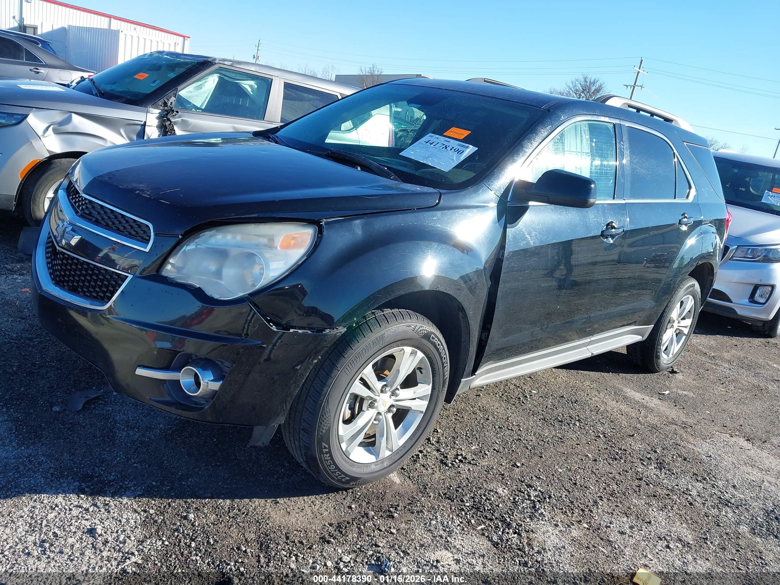 CHEVROLET EQUINOX image 2