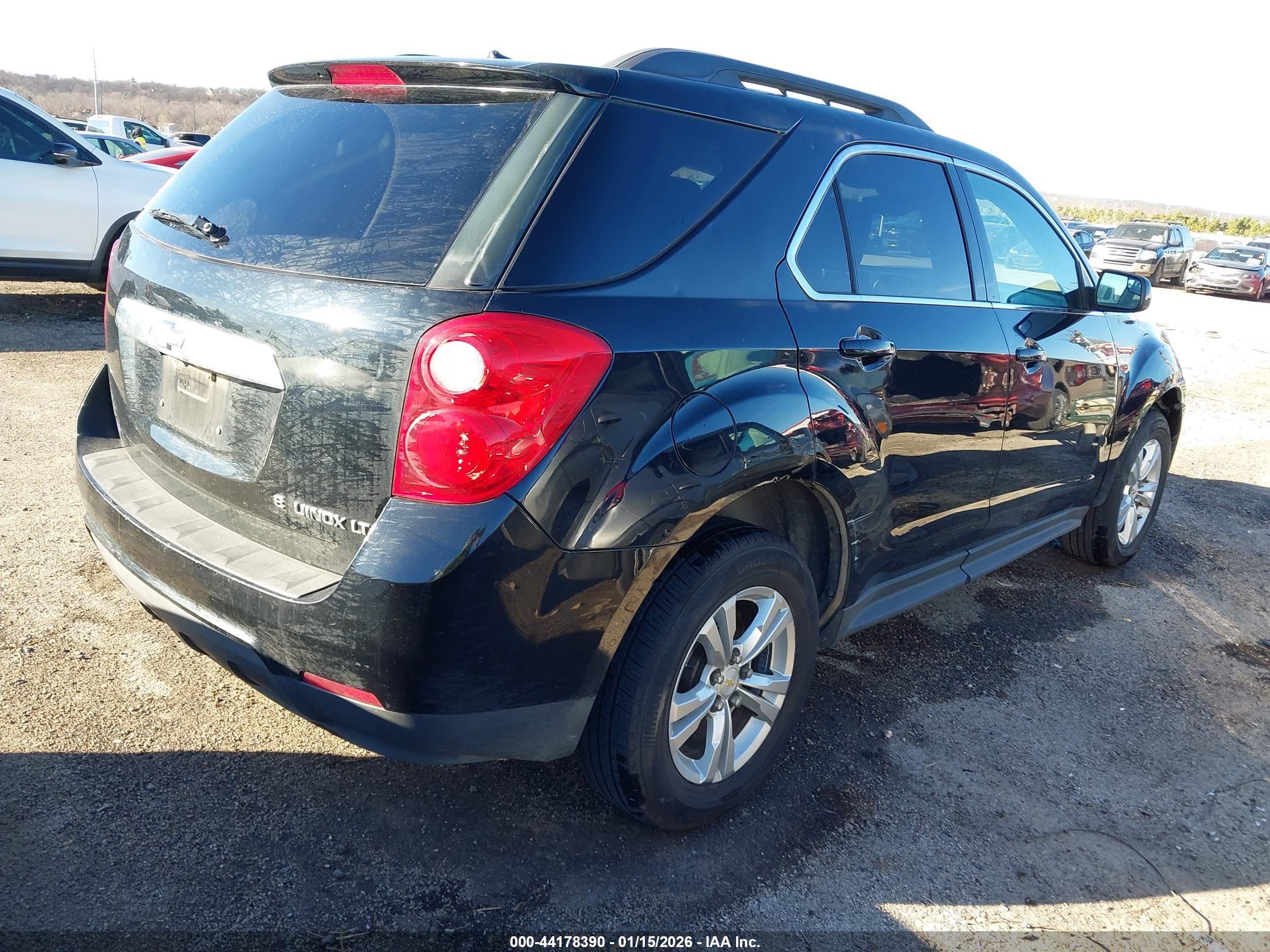CHEVROLET EQUINOX image 4
