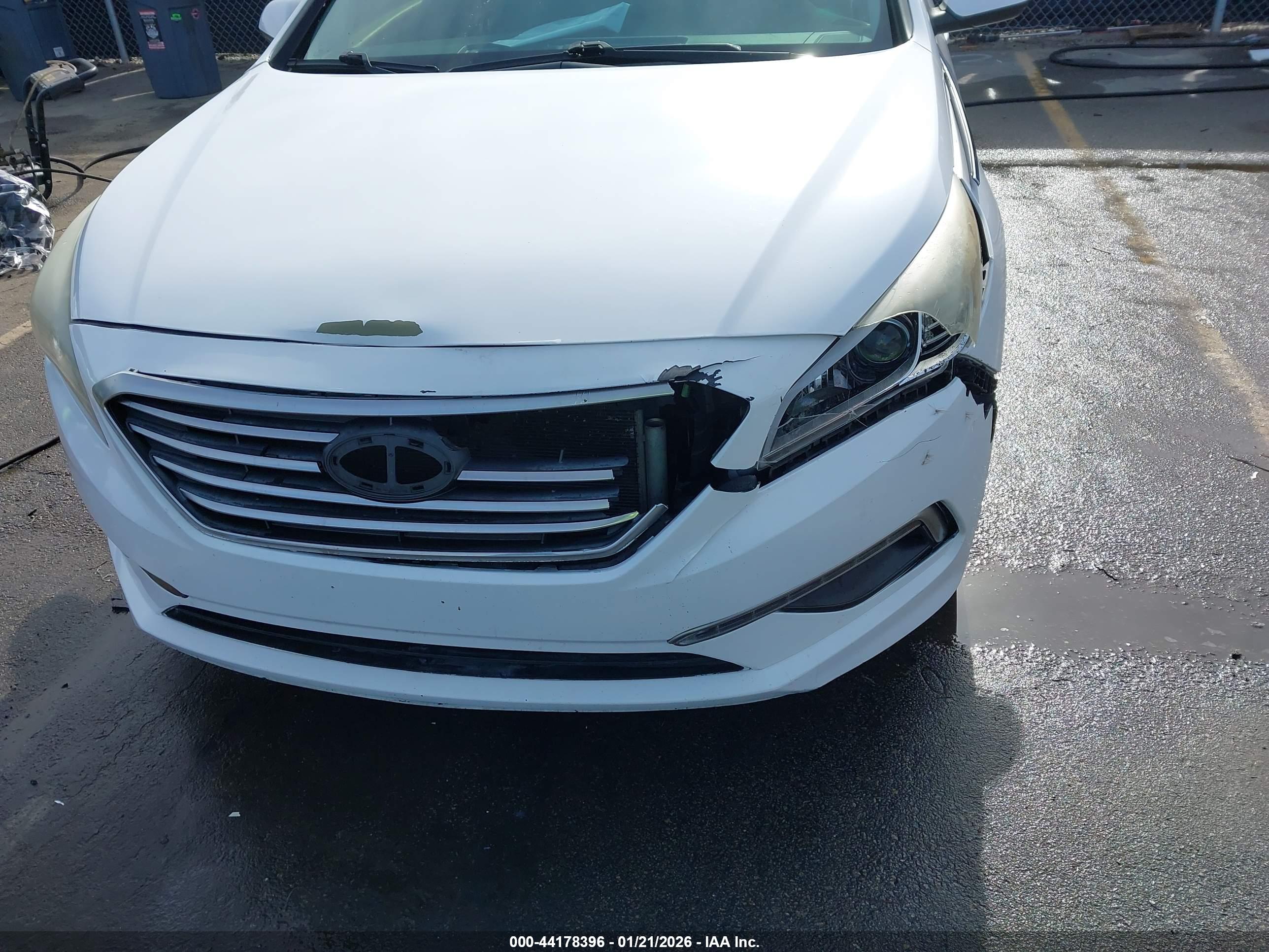 HYUNDAI SONATA image 6