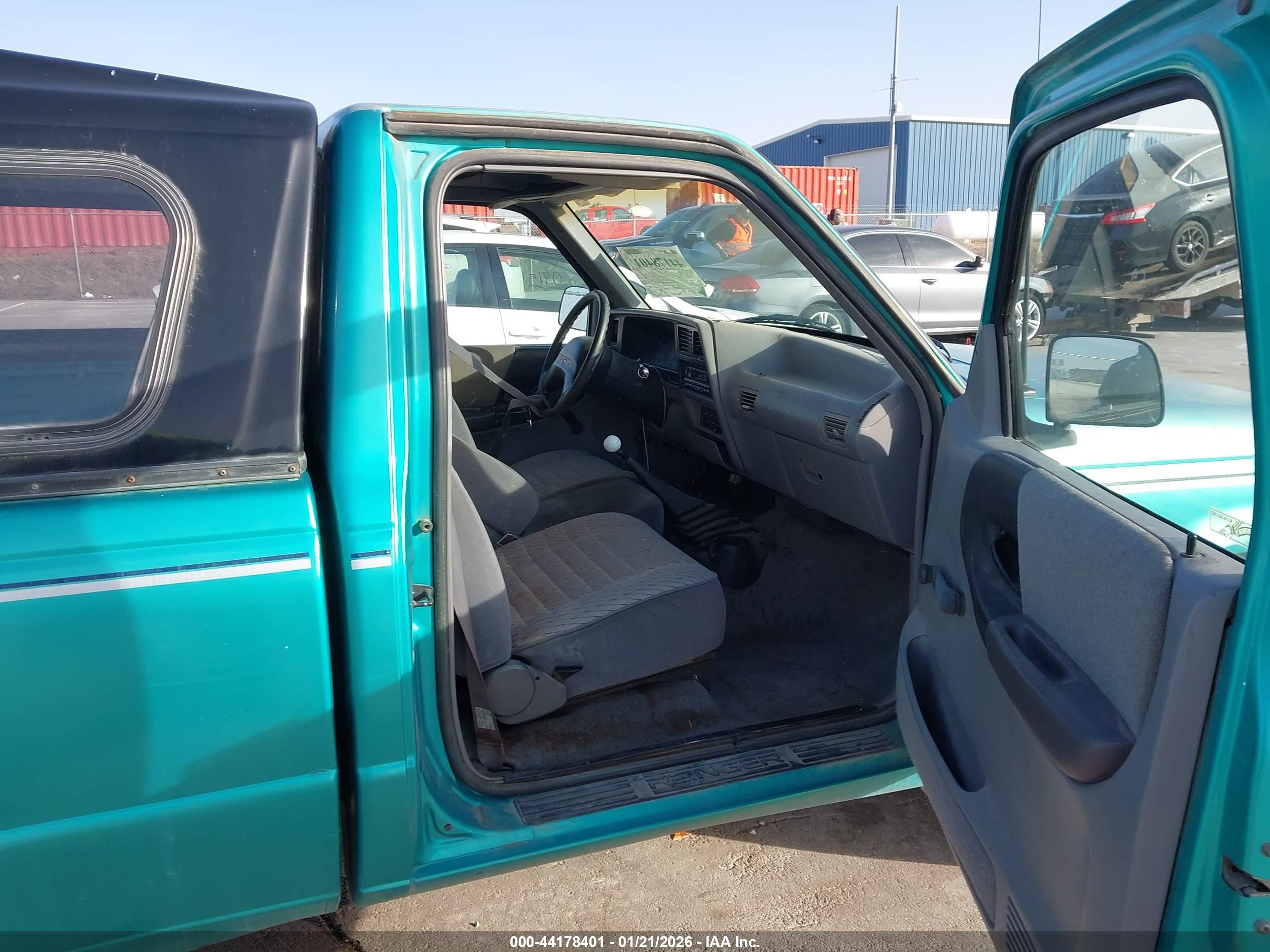 FORD RANGER image 5