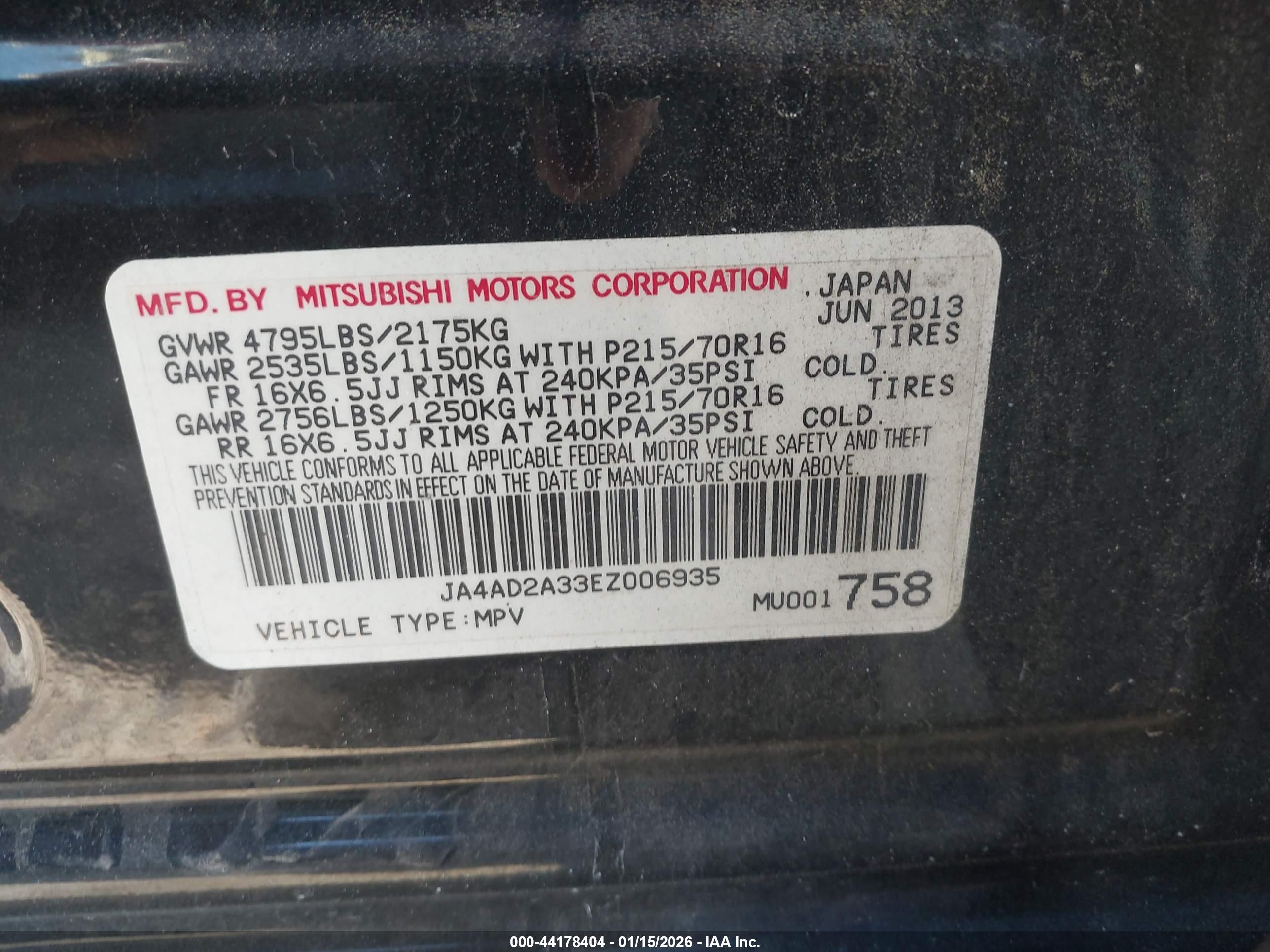 MITSUBISHI OUTLANDER image 9