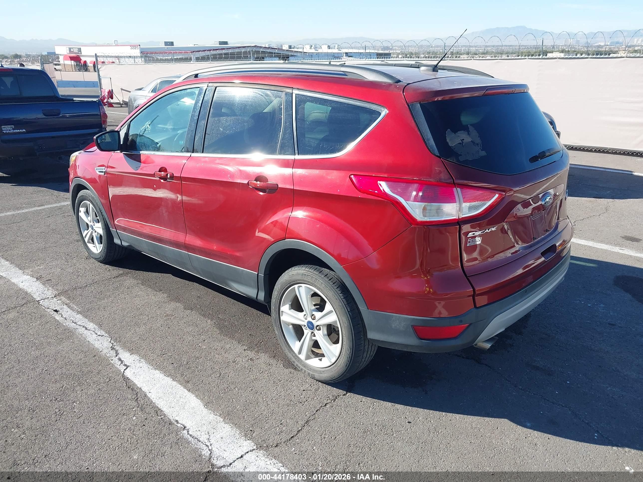 FORD ESCAPE image 3