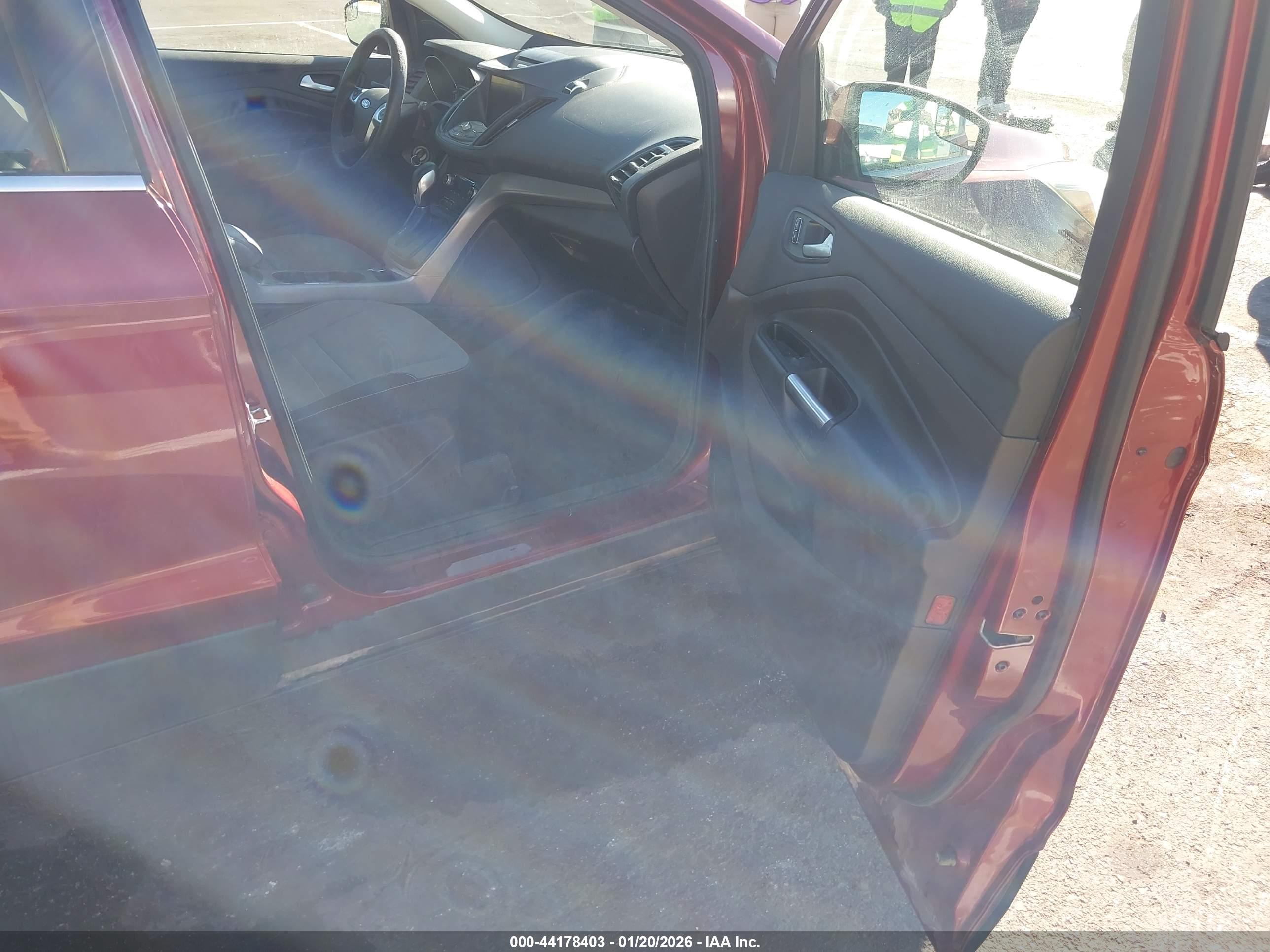 FORD ESCAPE image 5