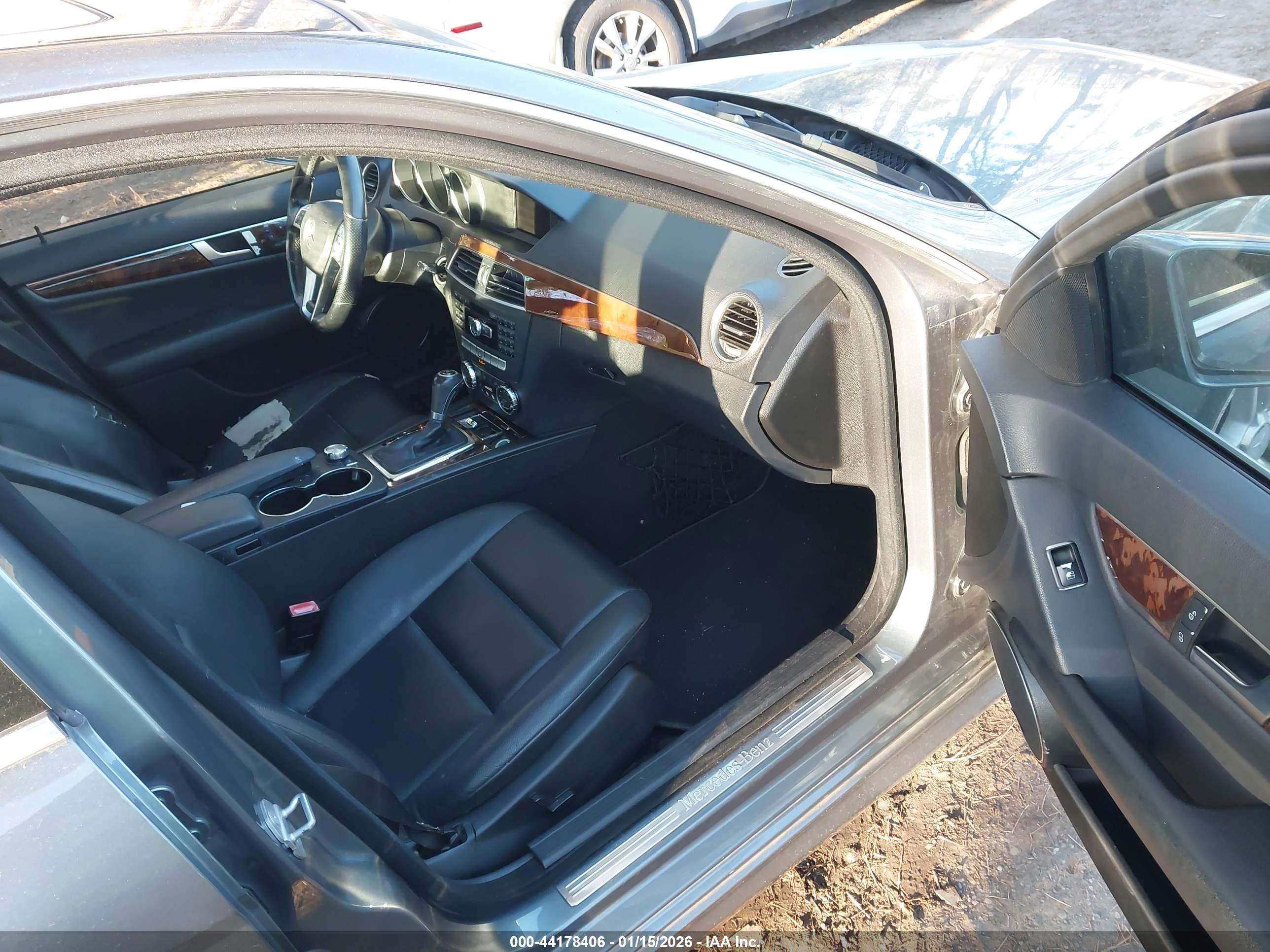 MERCEDES-BENZ C image 5