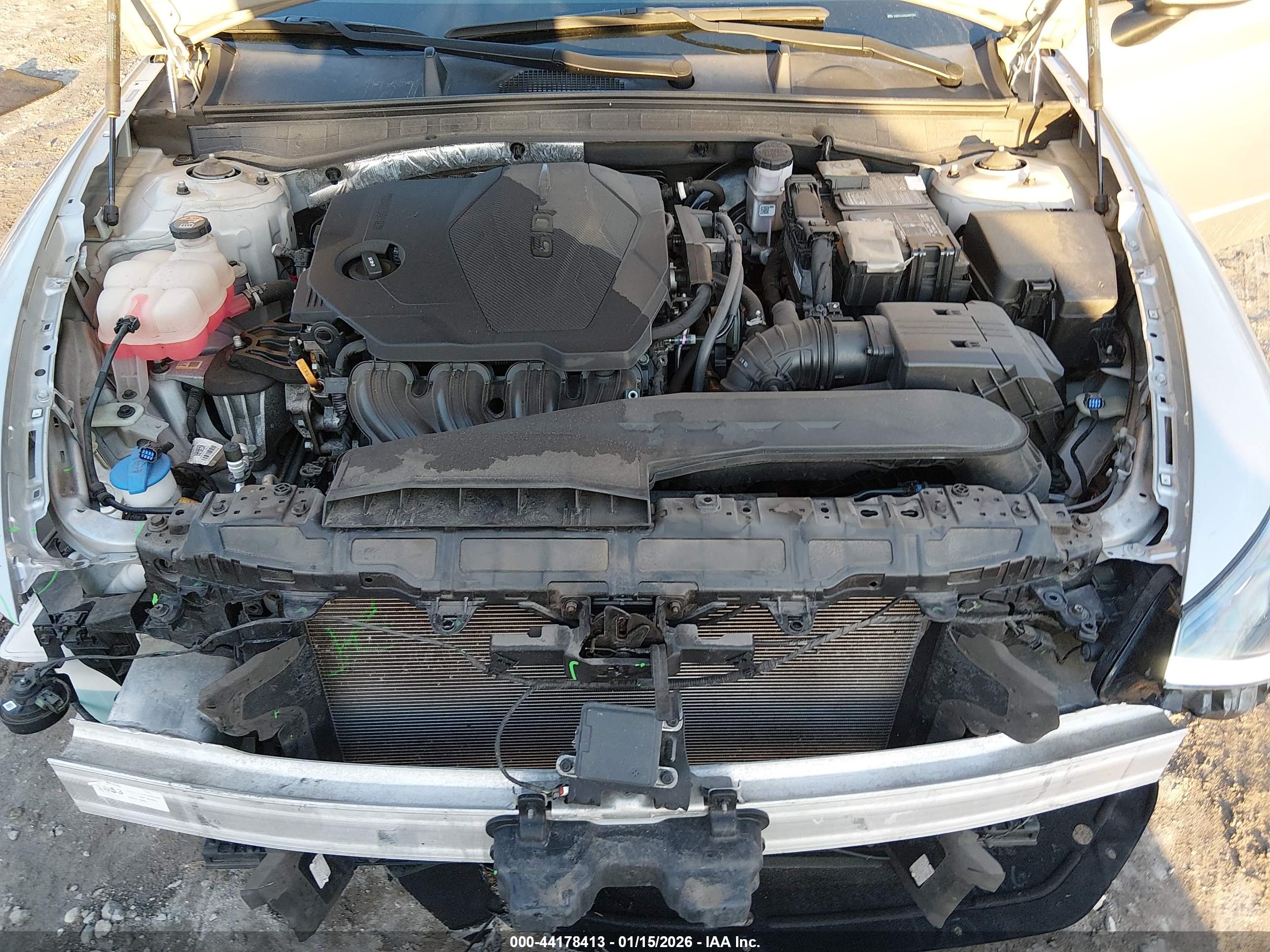 HYUNDAI SONATA image 10