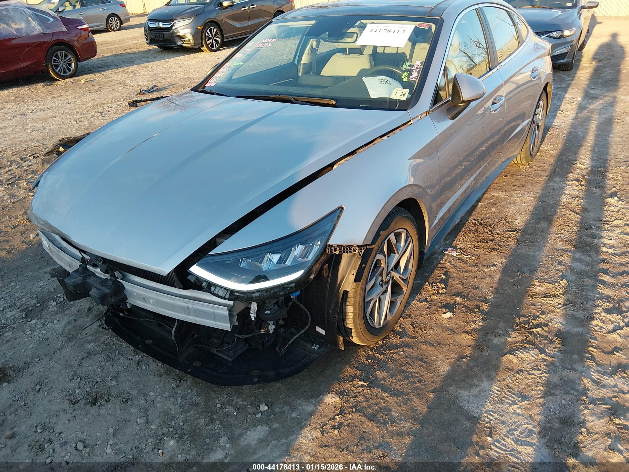 HYUNDAI SONATA image 6