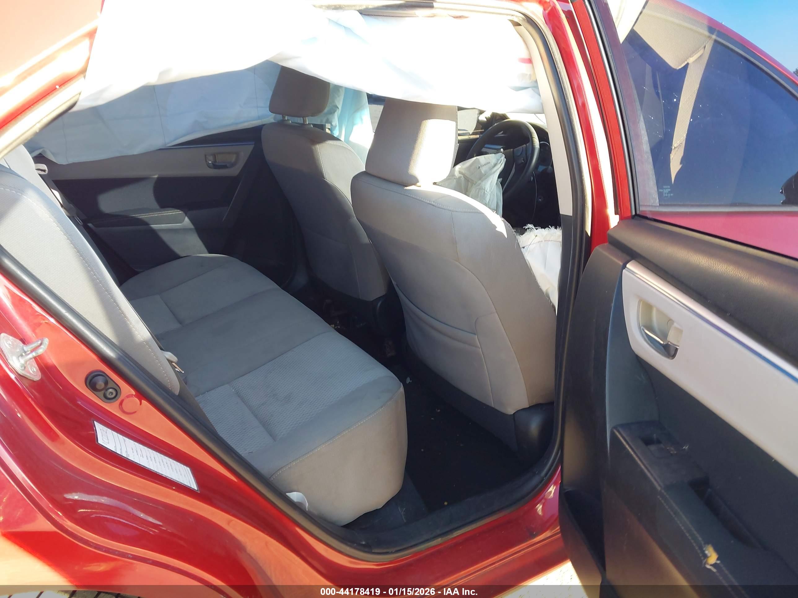 TOYOTA COROLLA image 8