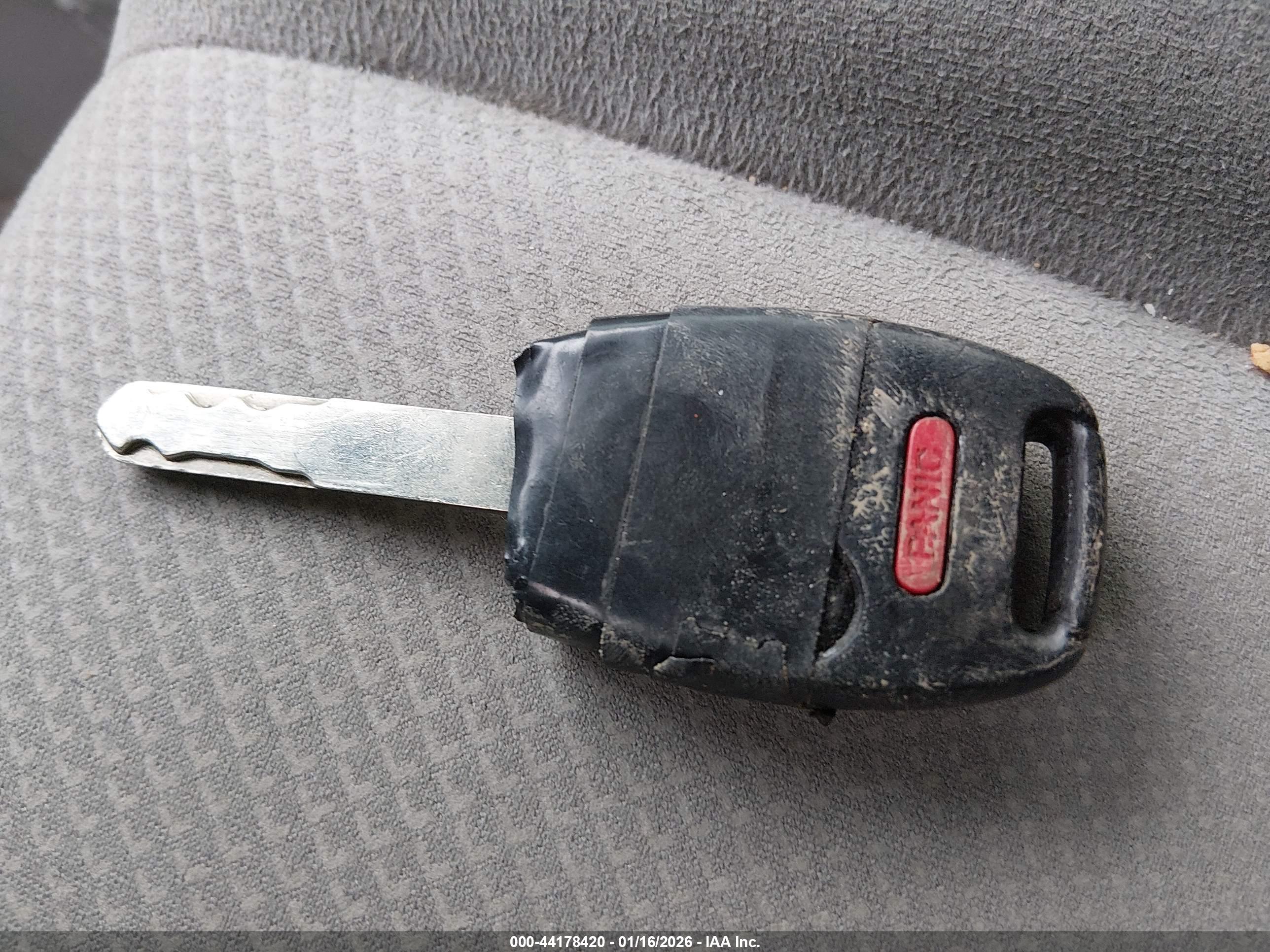 HONDA INSIGHT image 11