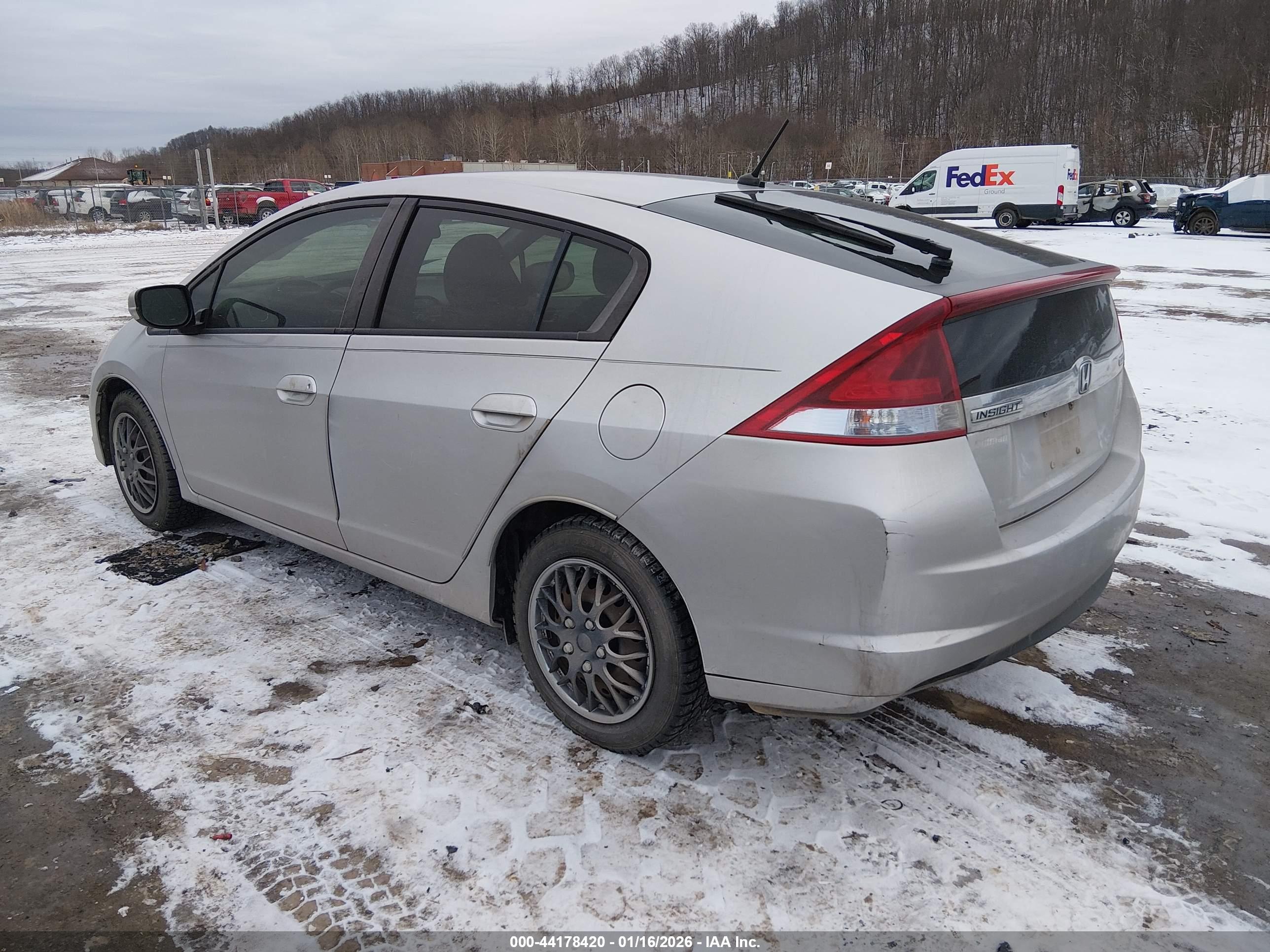 HONDA INSIGHT image 3