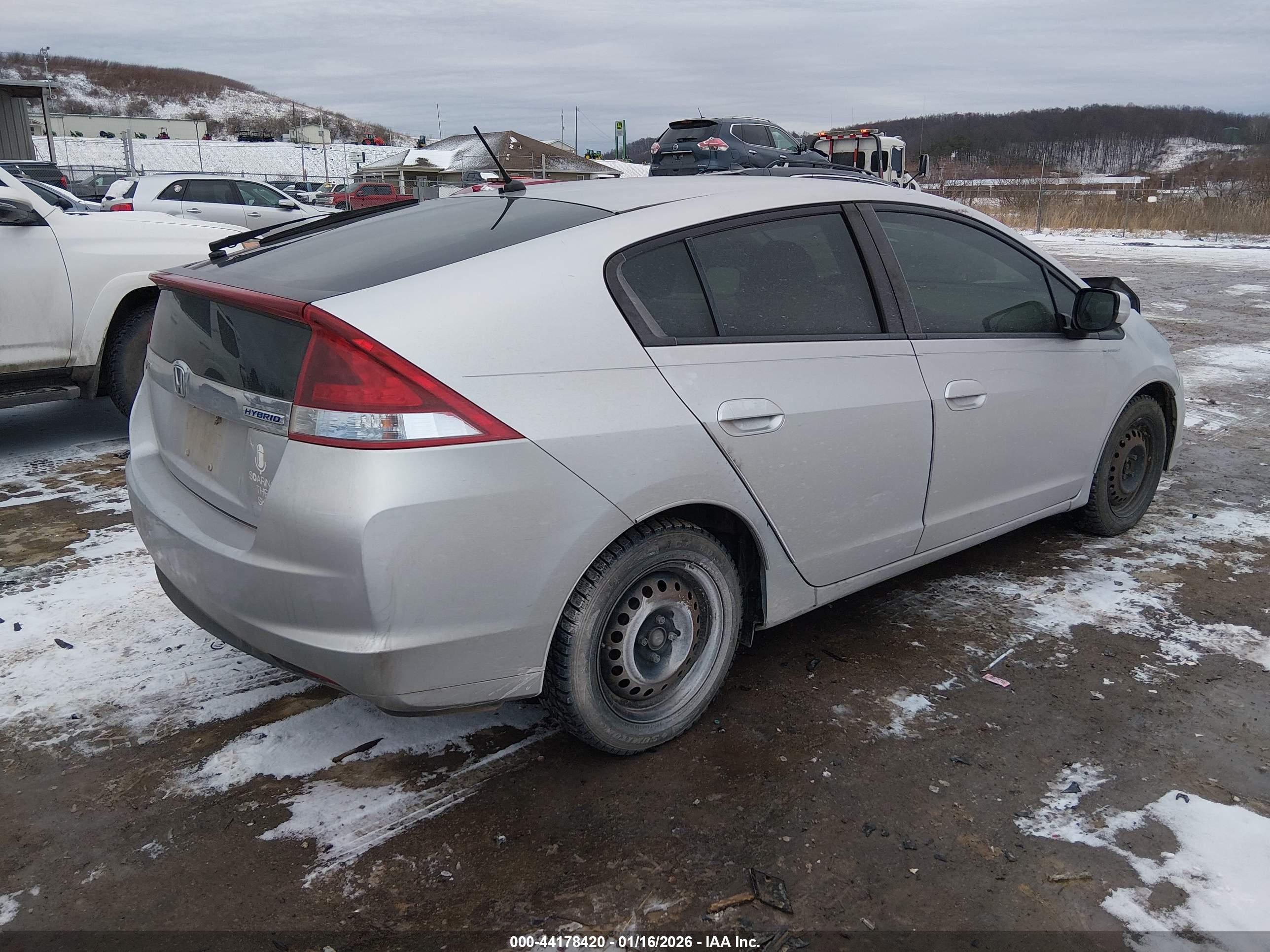 HONDA INSIGHT image 4