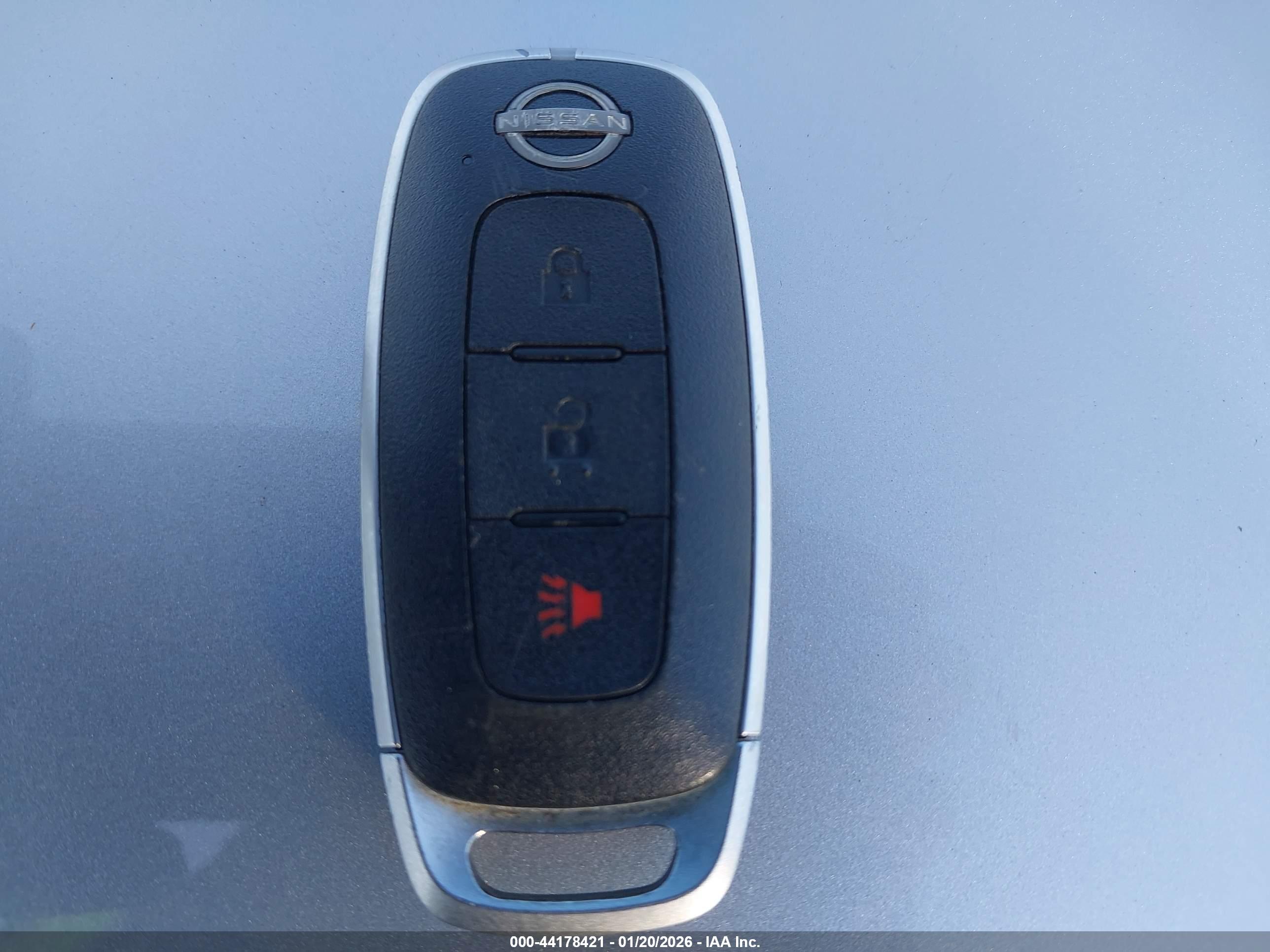 NISSAN KICKS image 11