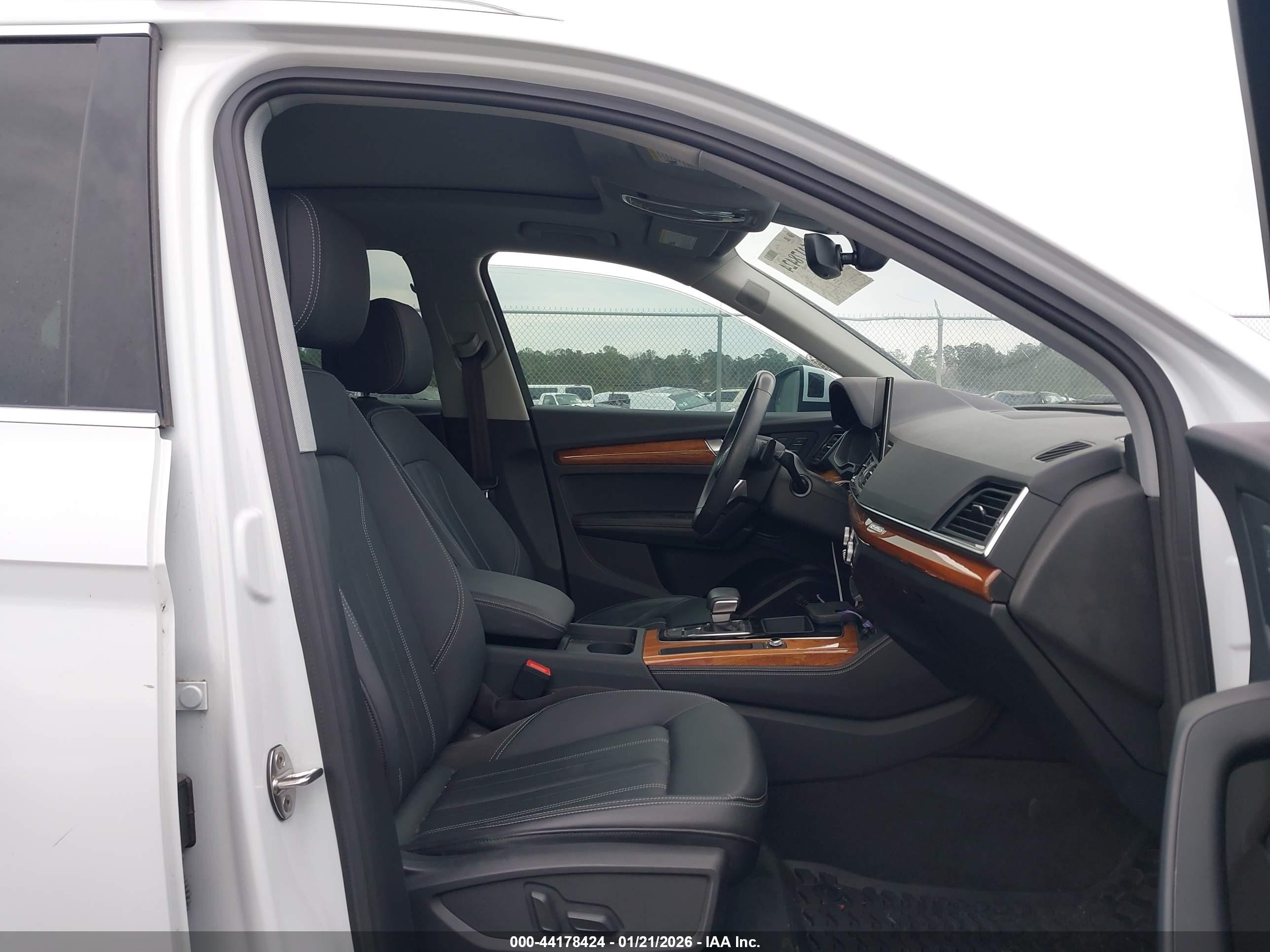 AUDI Q5 image 5