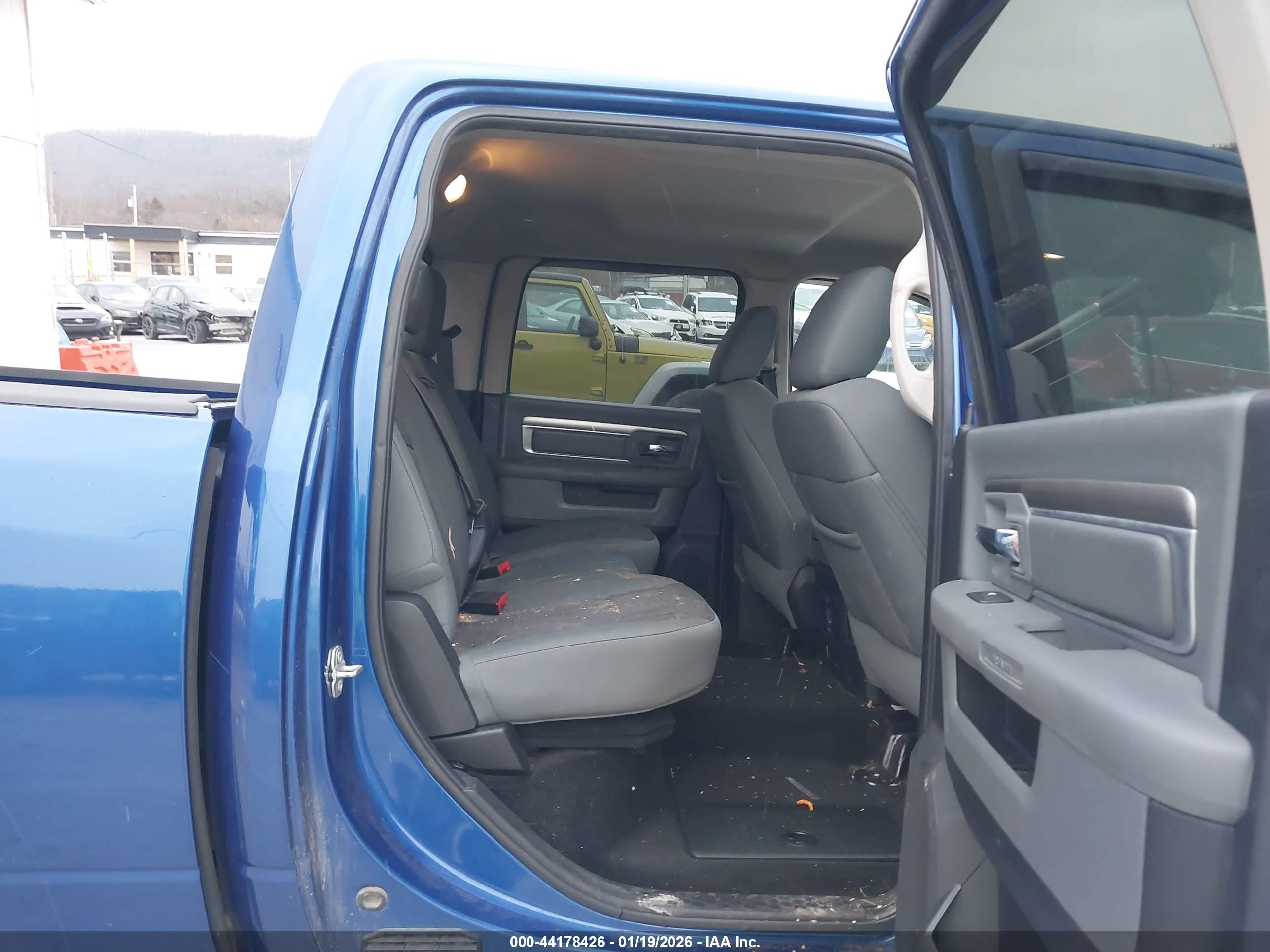 RAM 1500 image 8