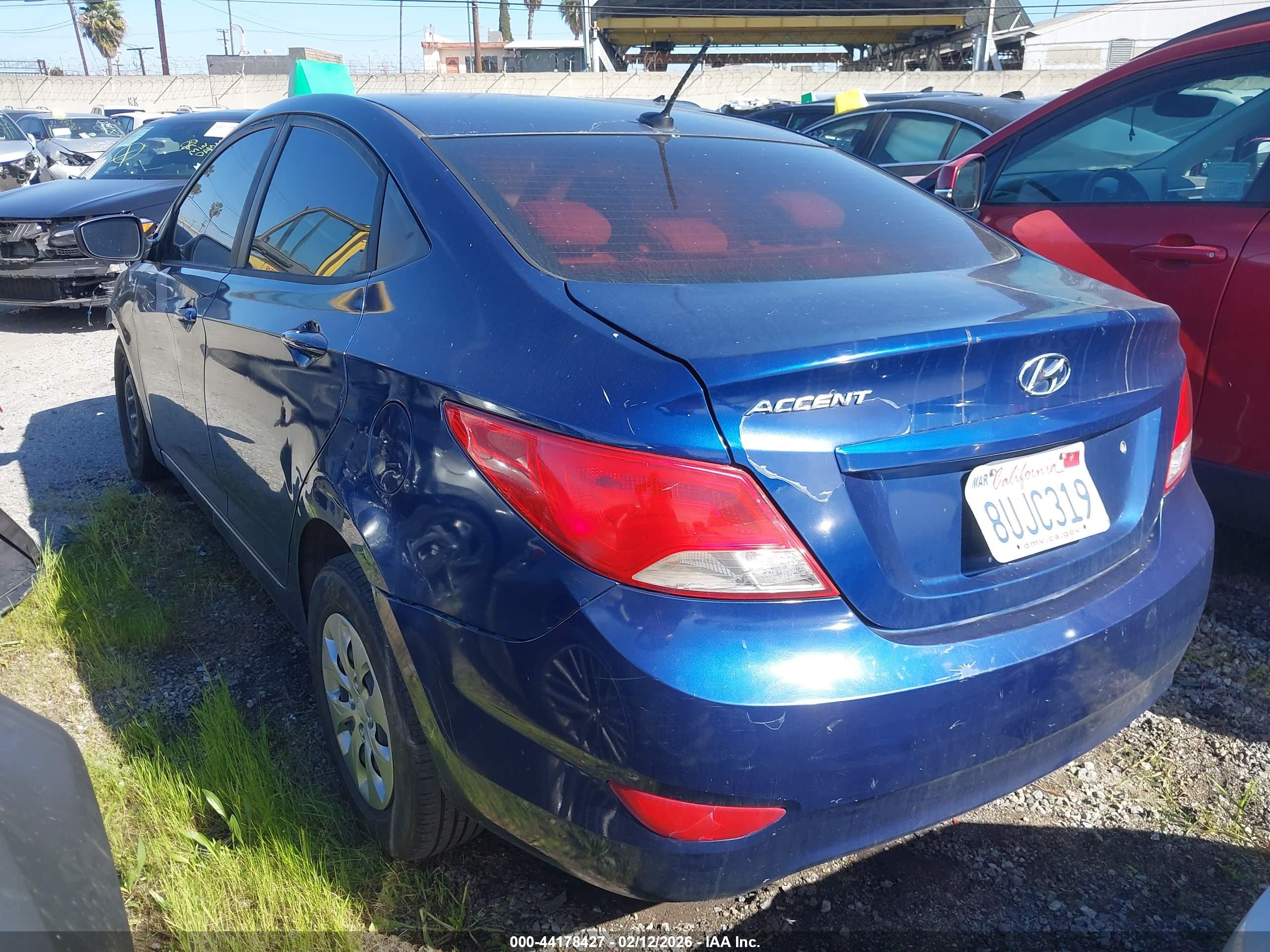 HYUNDAI ACCENT image 3