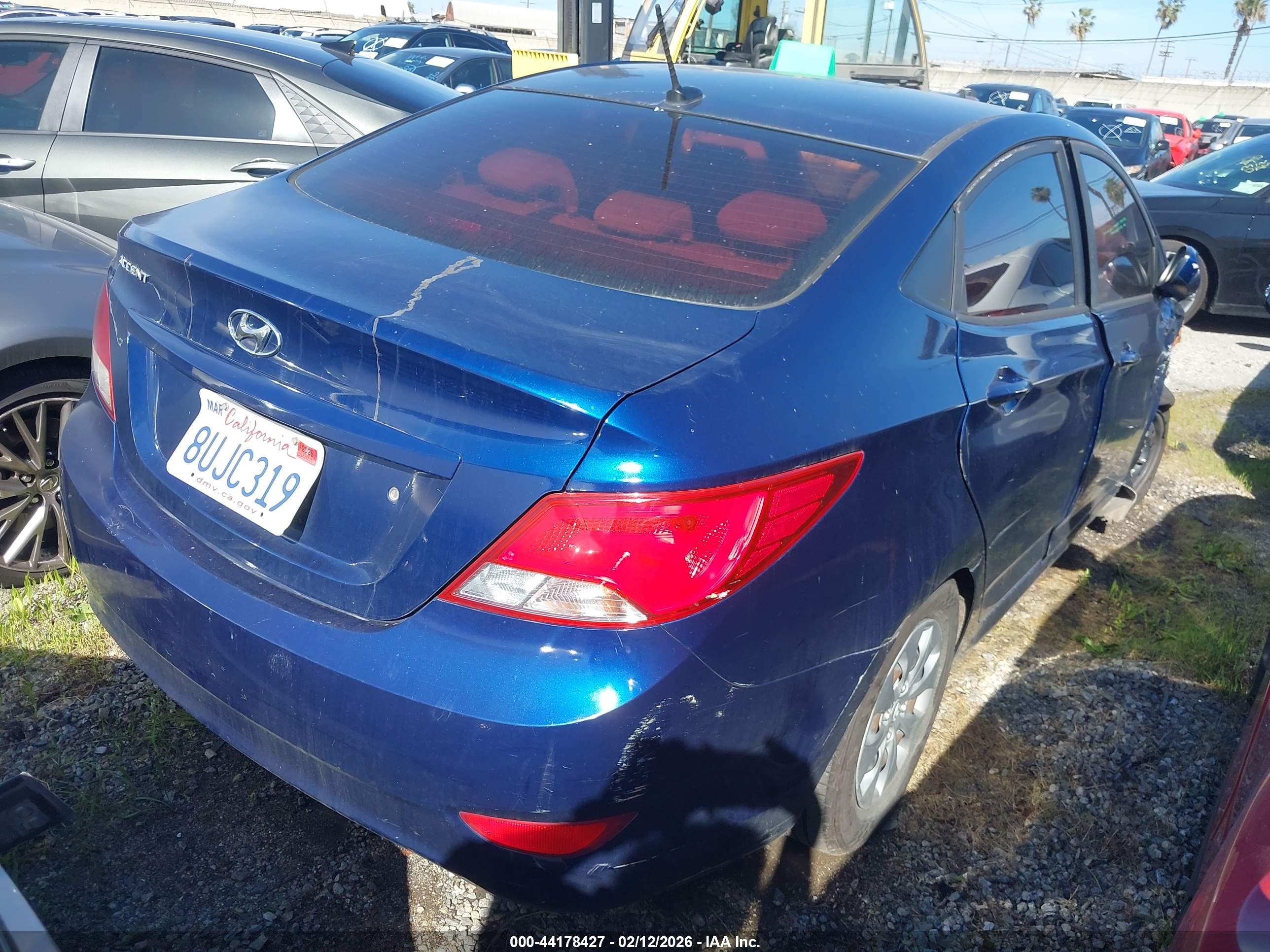 HYUNDAI ACCENT image 4