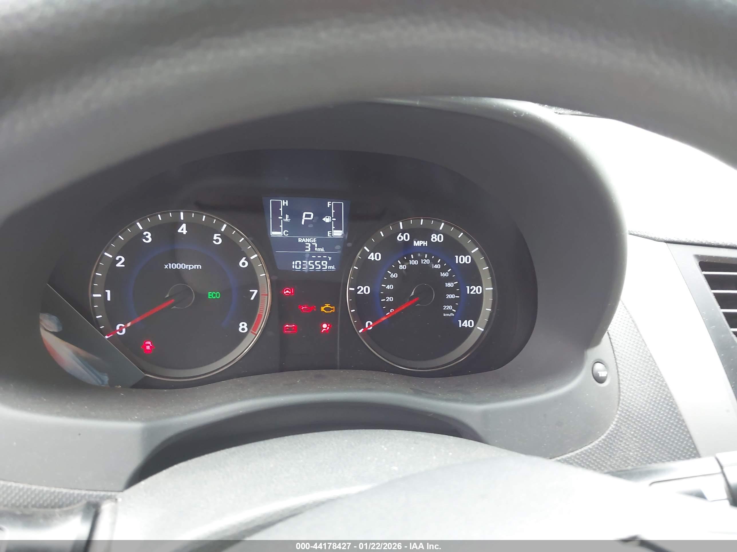 HYUNDAI ACCENT image 7