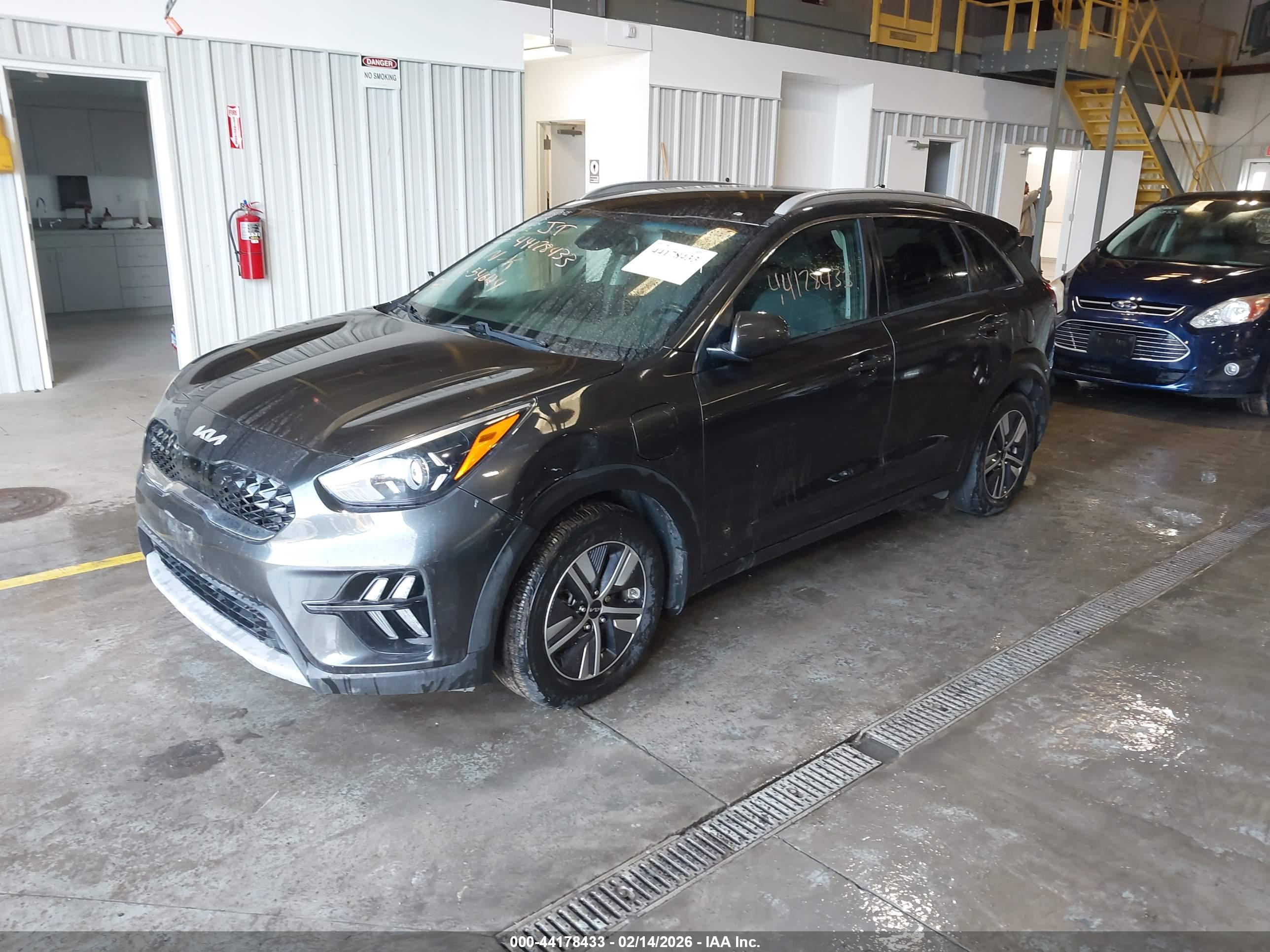 KIA NIRO image 2