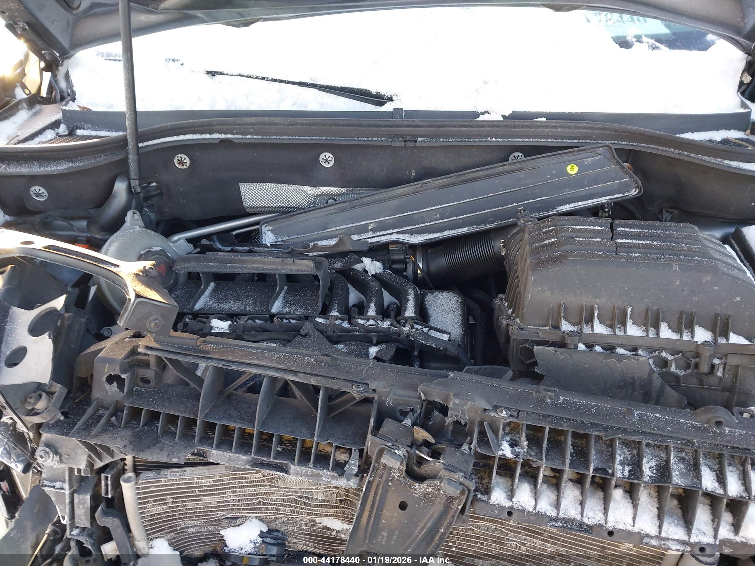 VOLKSWAGEN ATLAS image 10