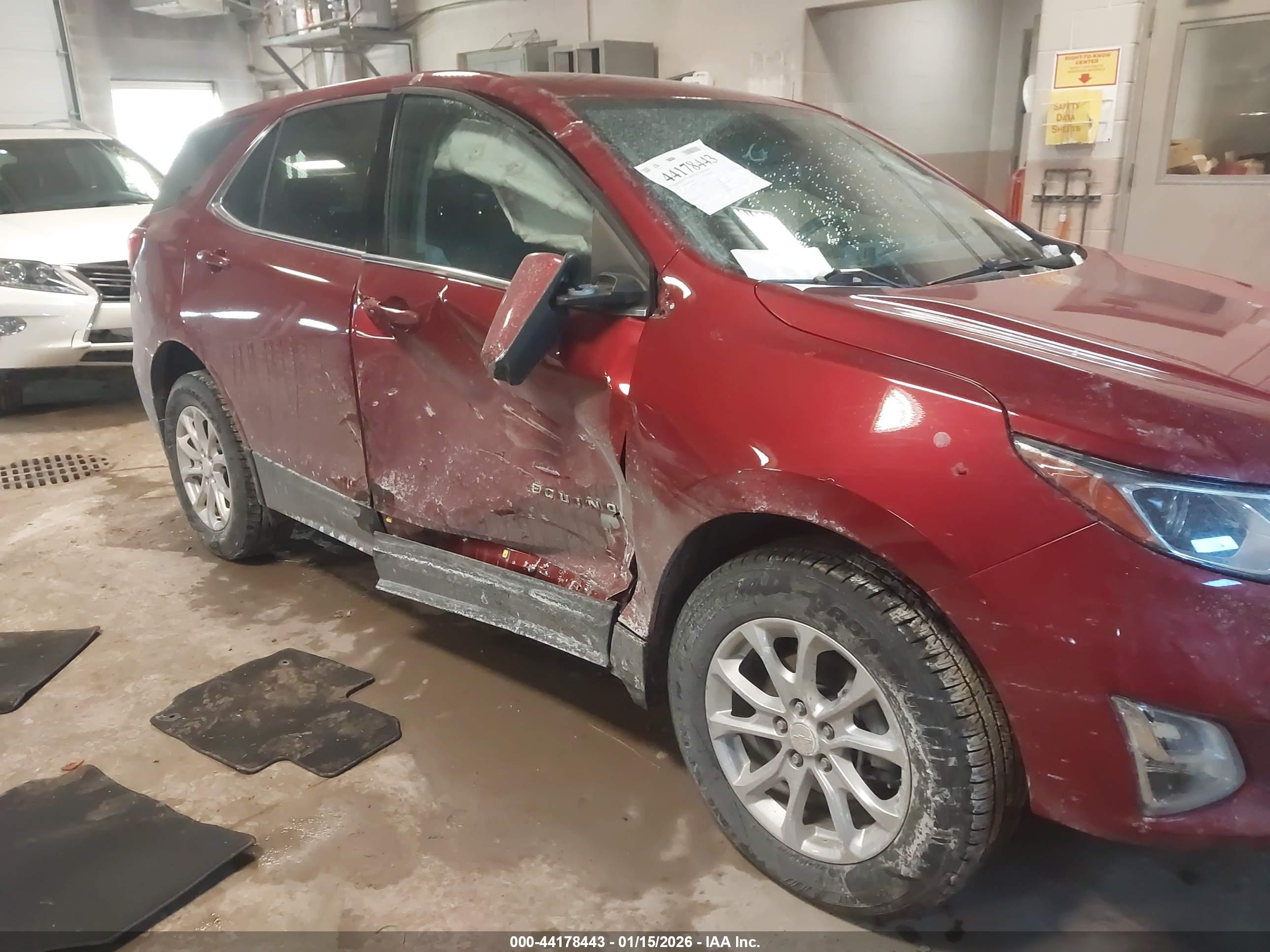CHEVROLET EQUINOX image 6