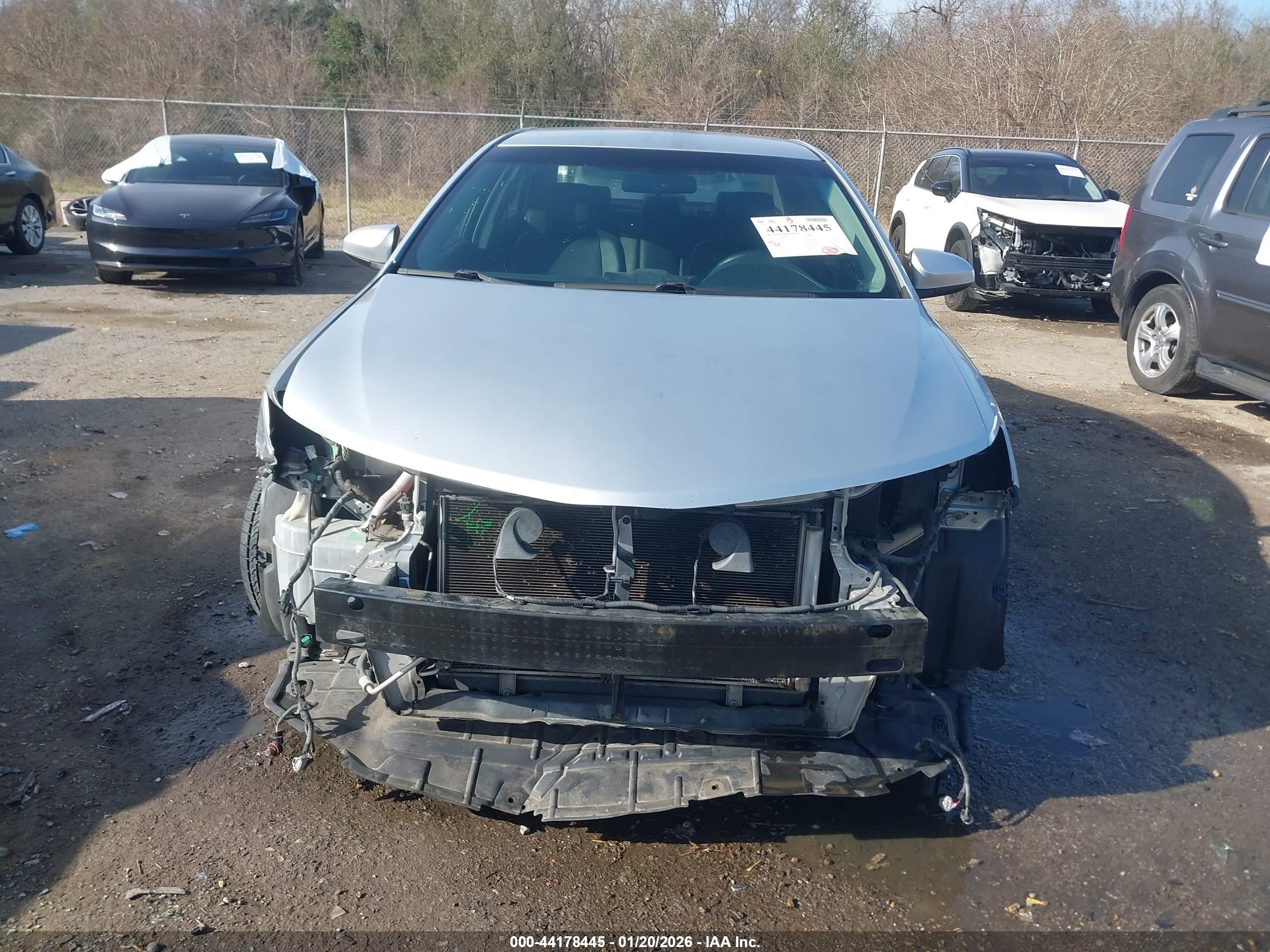TOYOTA CAMRY image 6