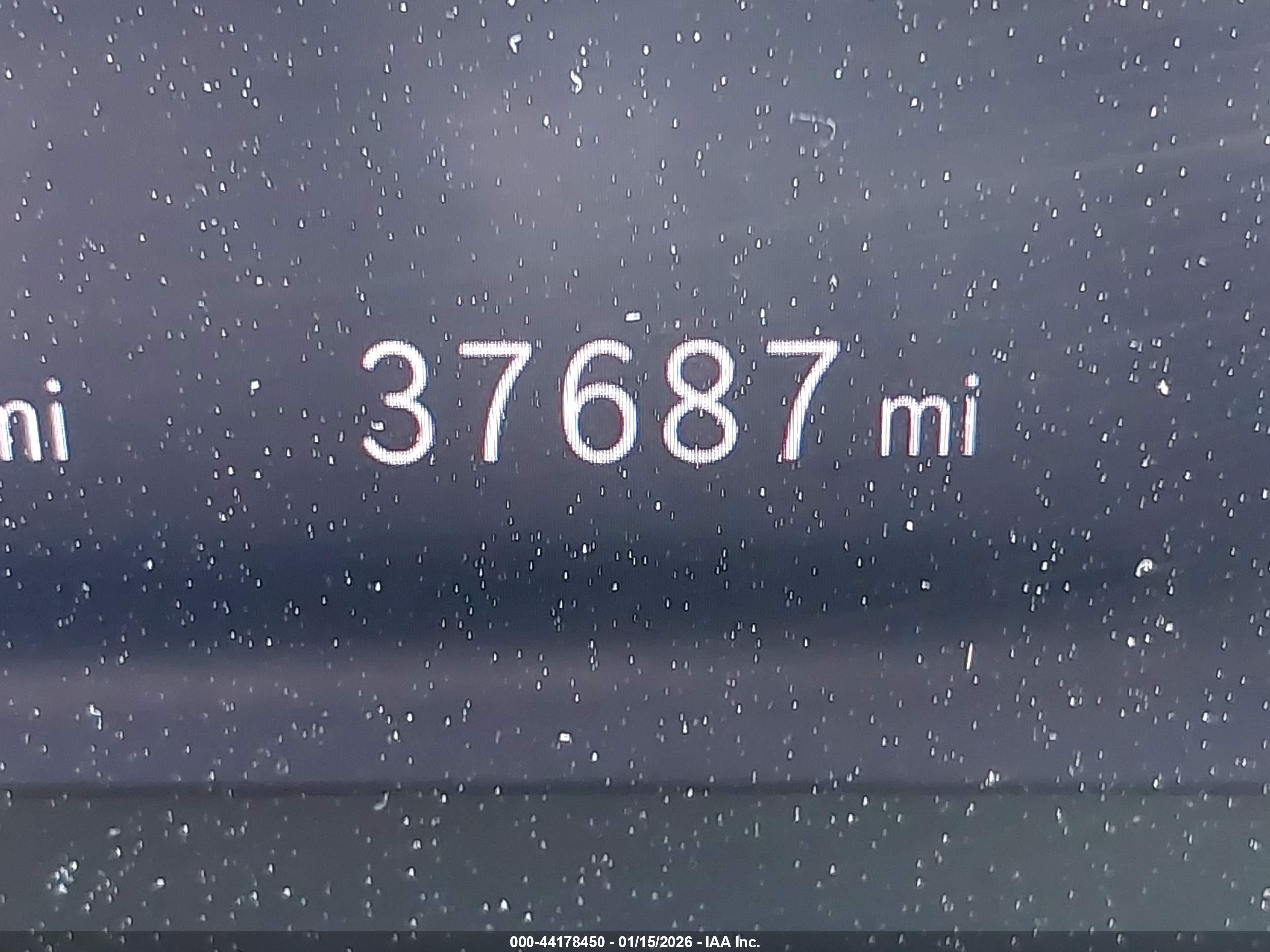 MERCEDES-BENZ GLC image 7