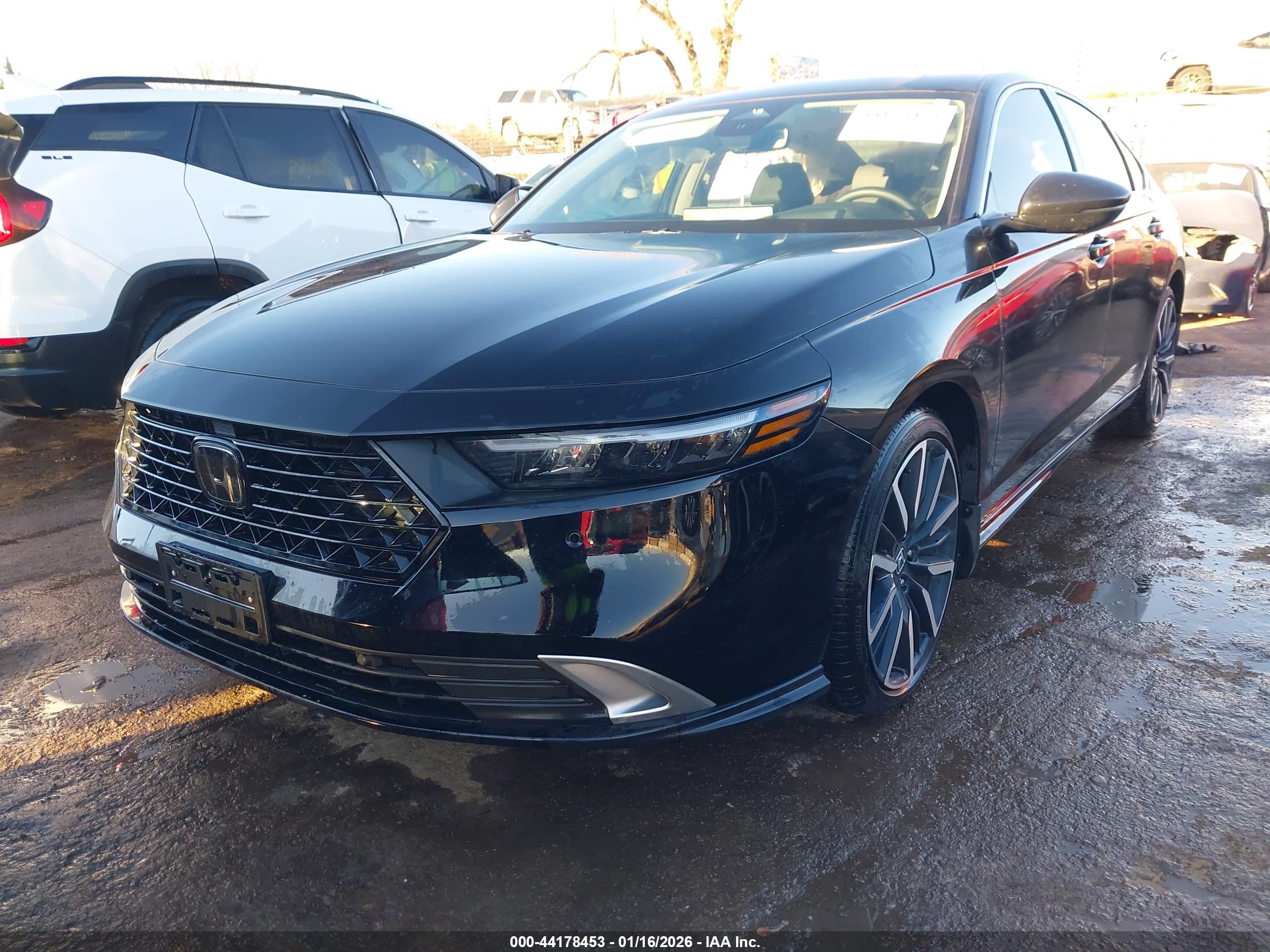 HONDA ACCORD image 2