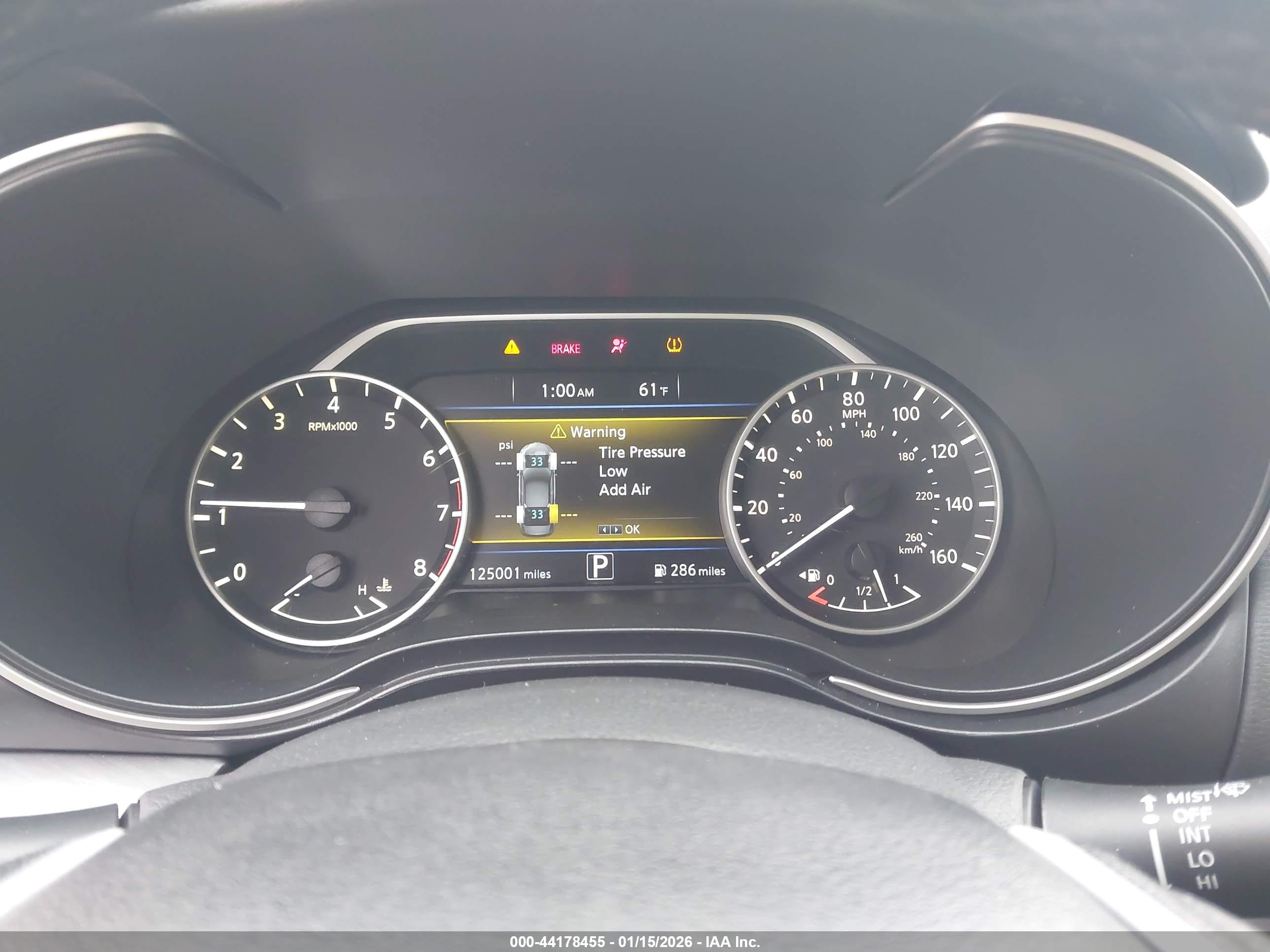 NISSAN MAXIMA image 7