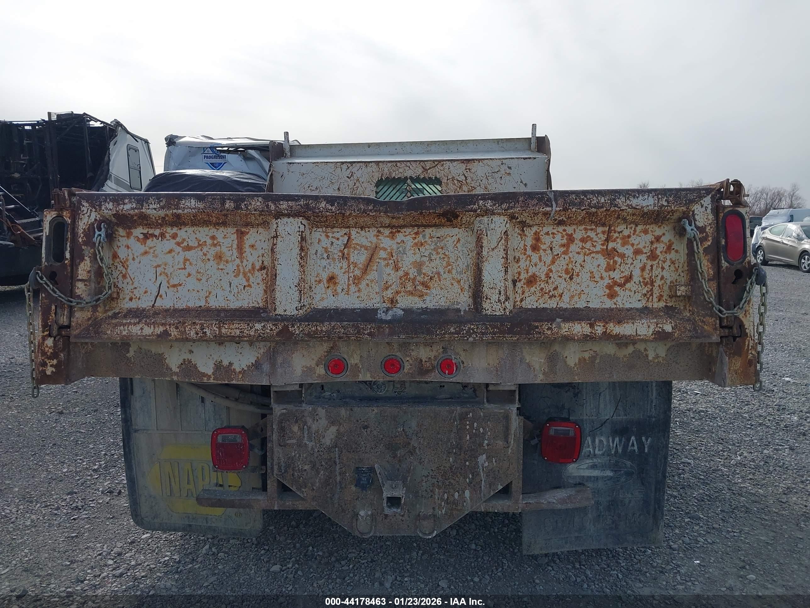 FORD F-450 image 8