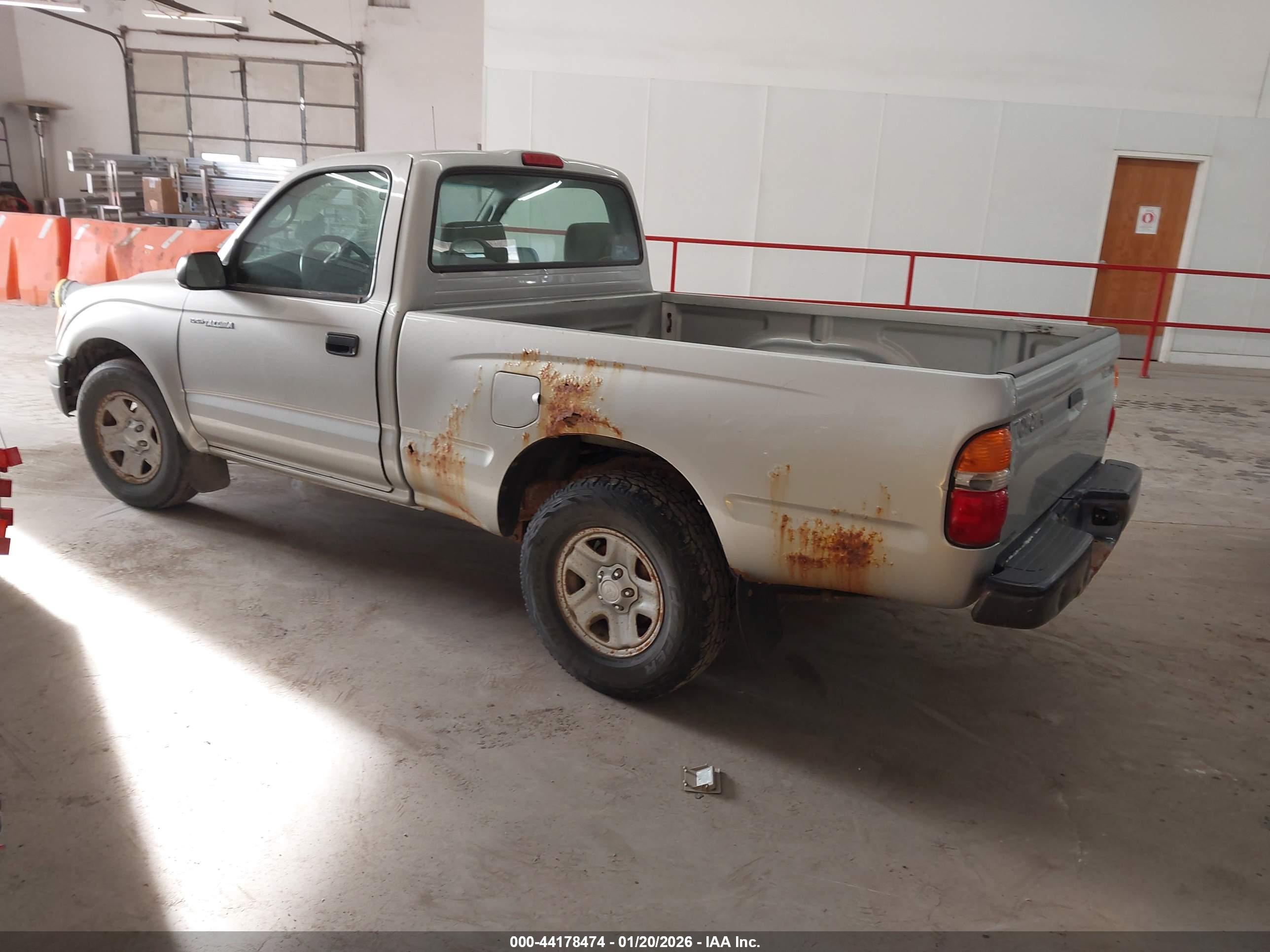 TOYOTA TACOMA image 3