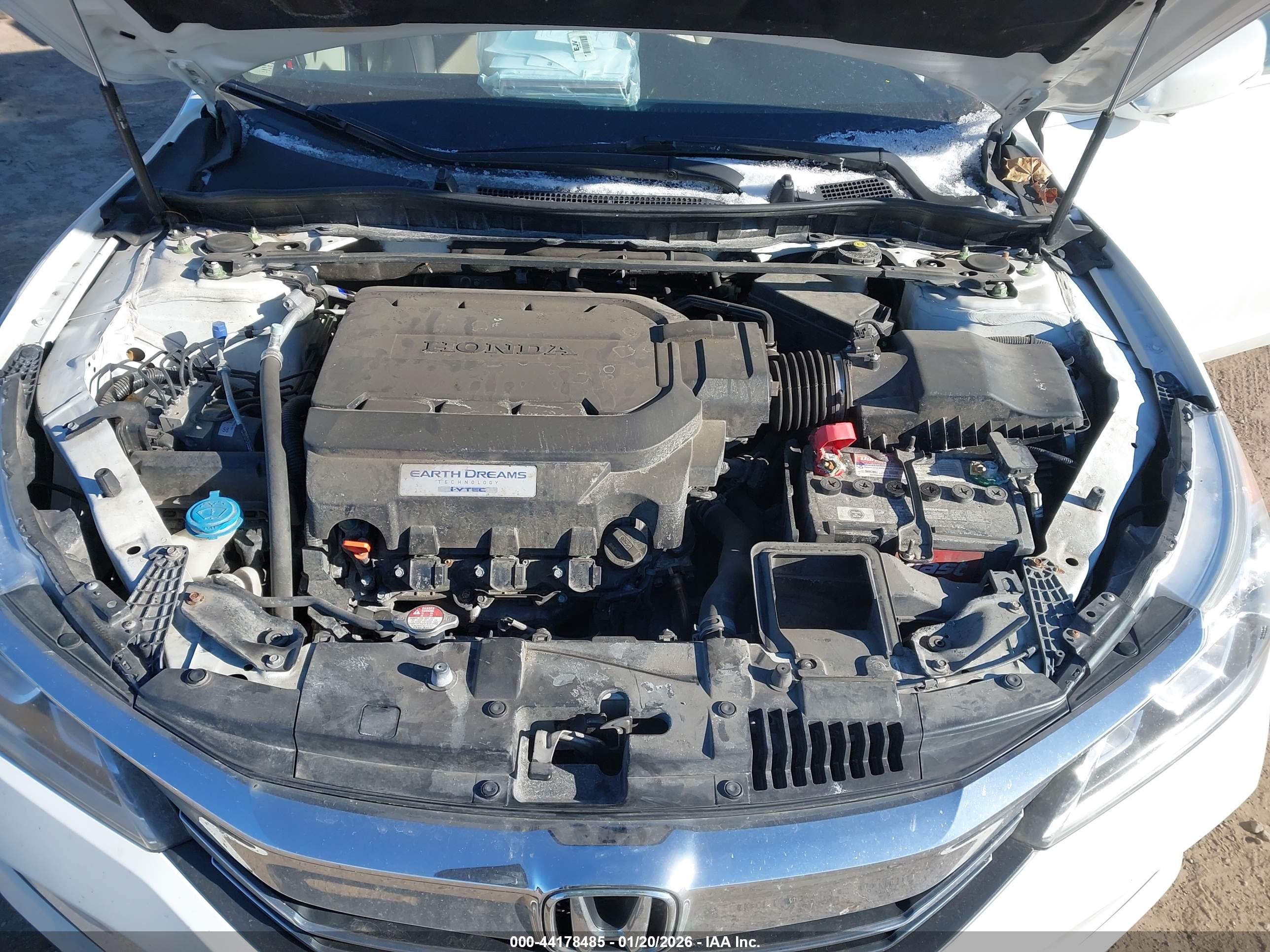 HONDA ACCORD image 10