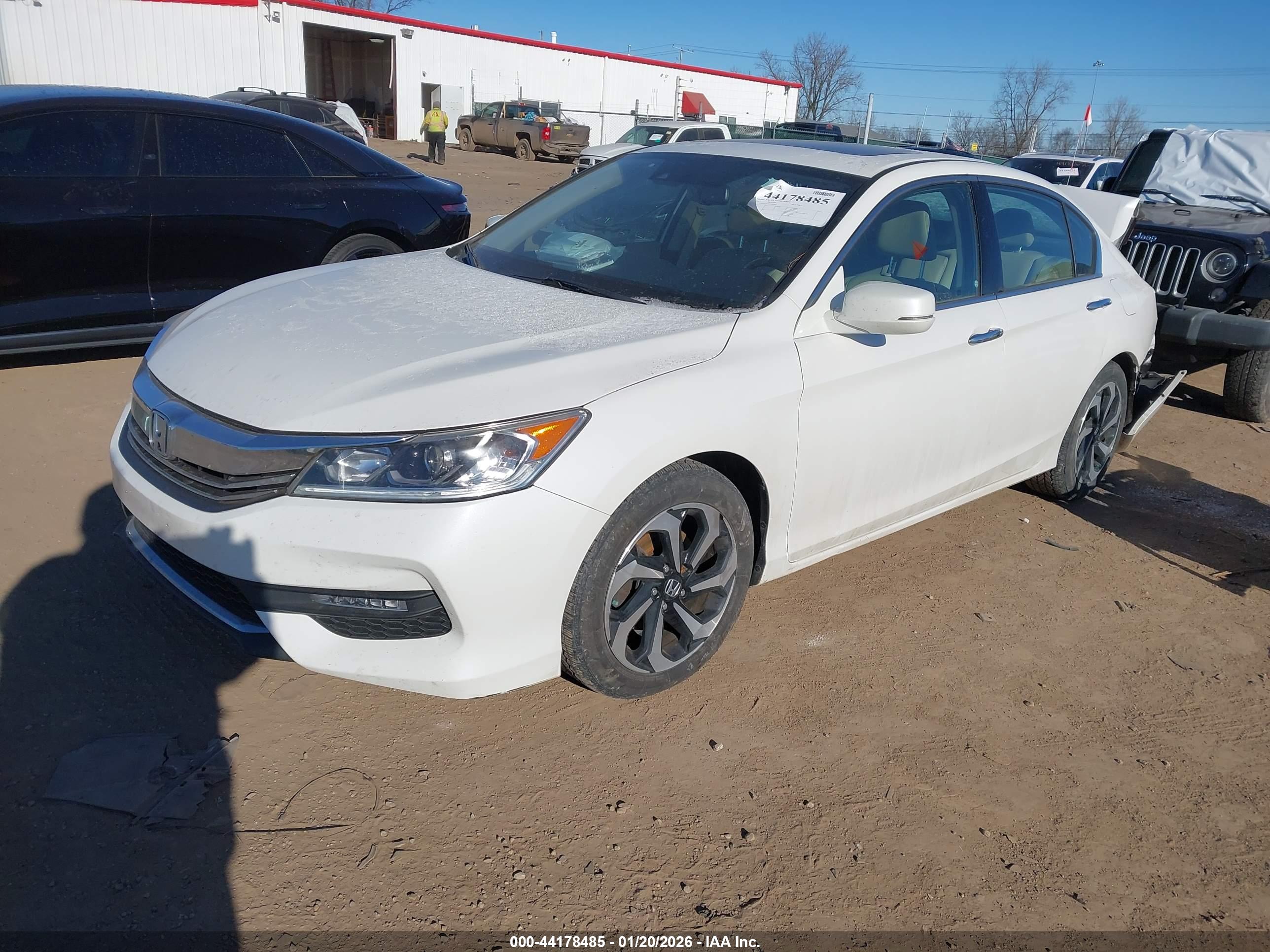 HONDA ACCORD image 2