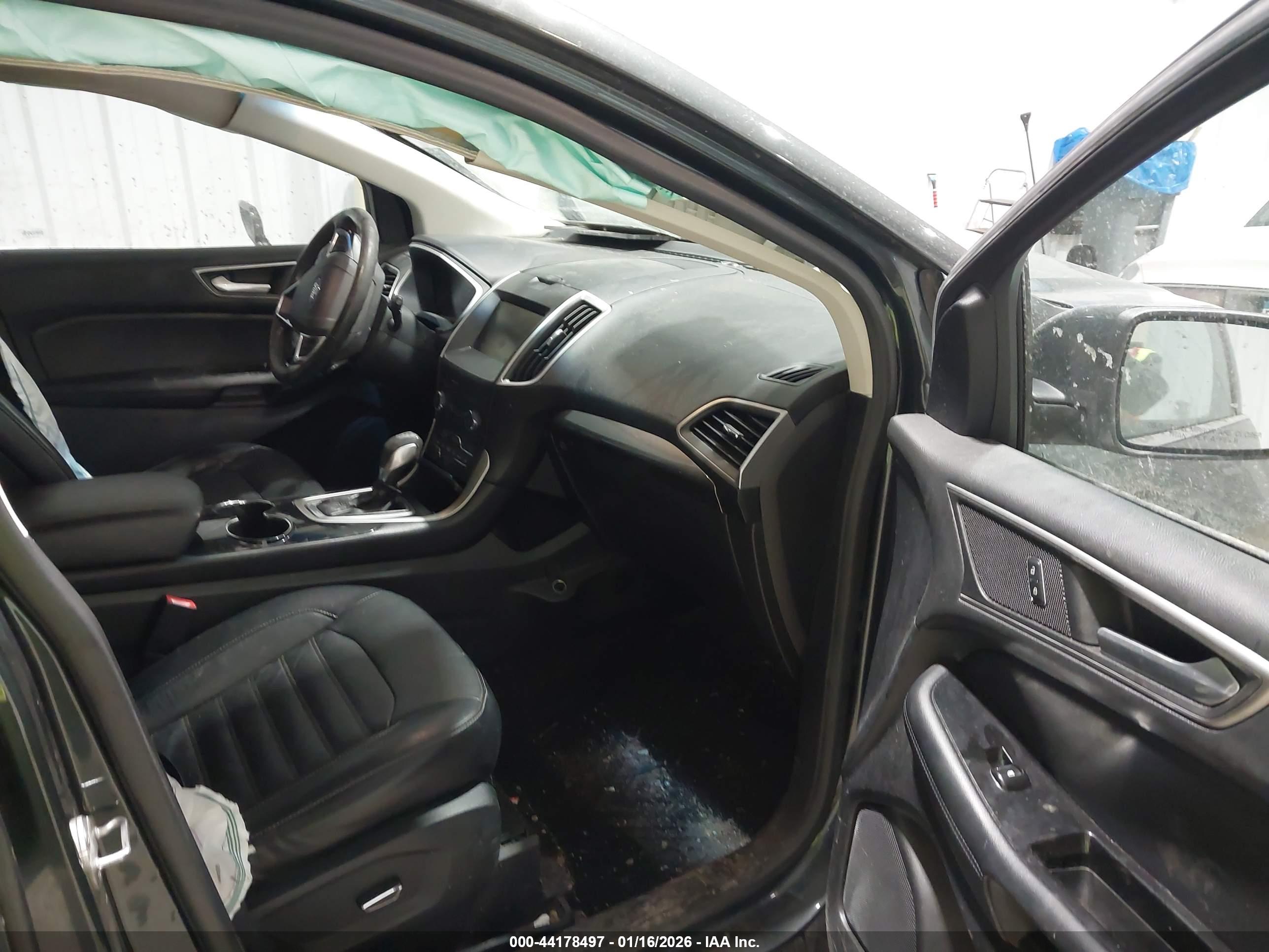 FORD EDGE image 5